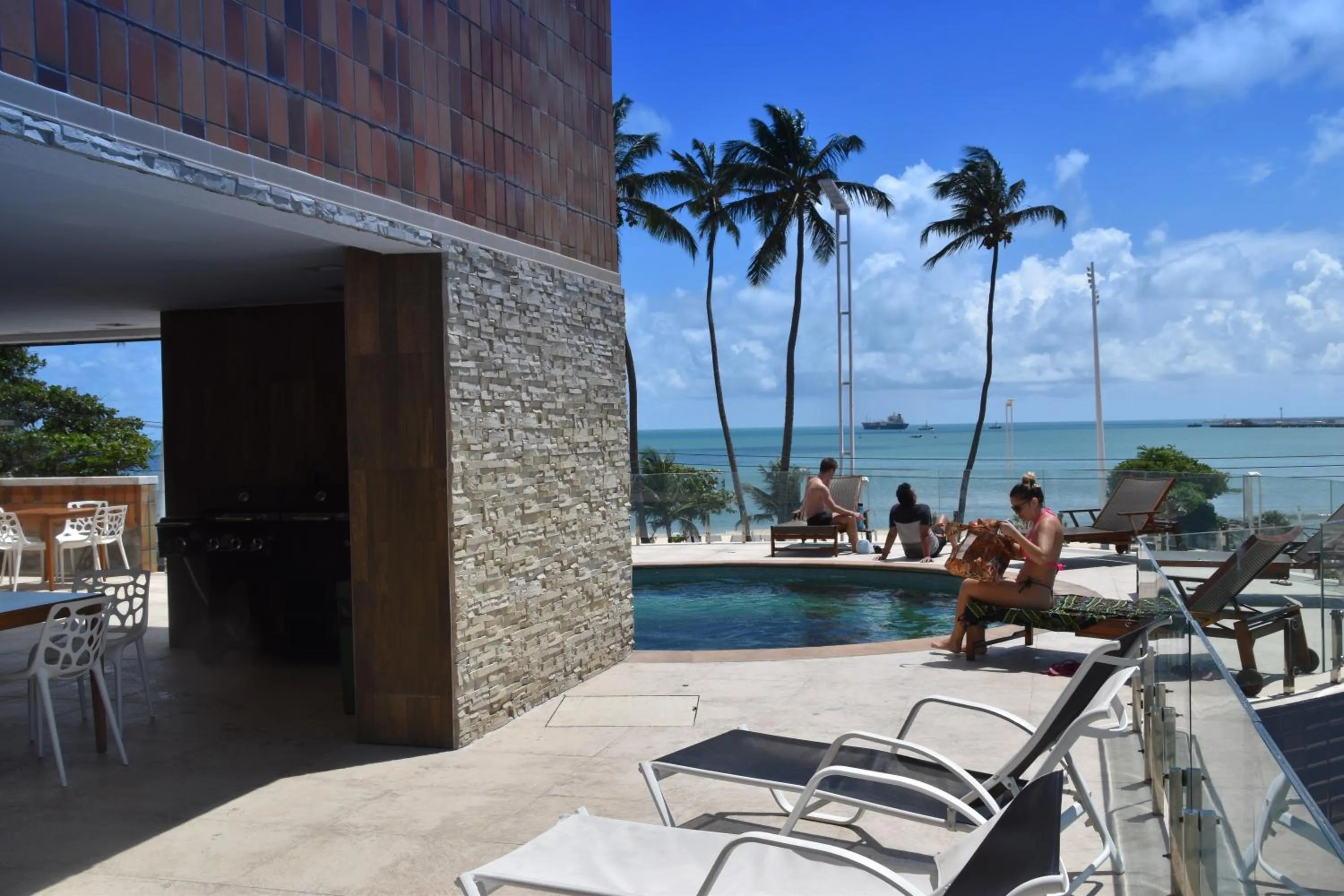 Patio in Seaflats Iracema Residence
