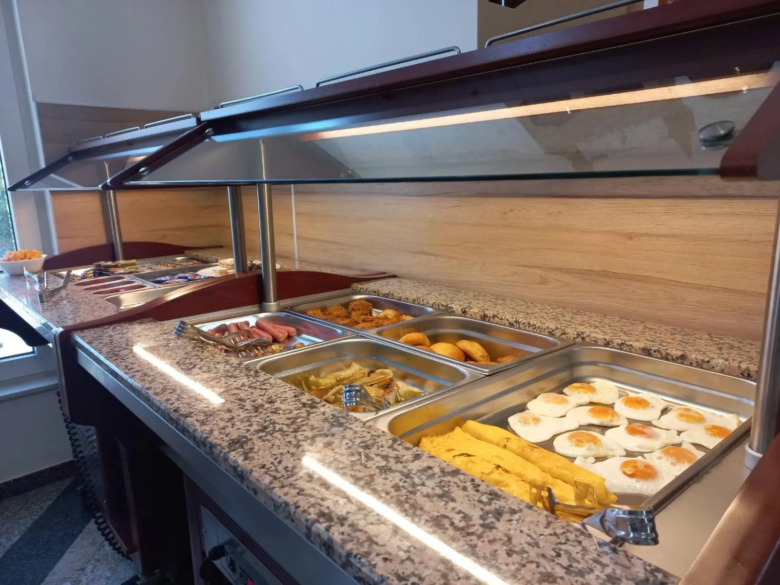 Food and drinks in Nihad B&B