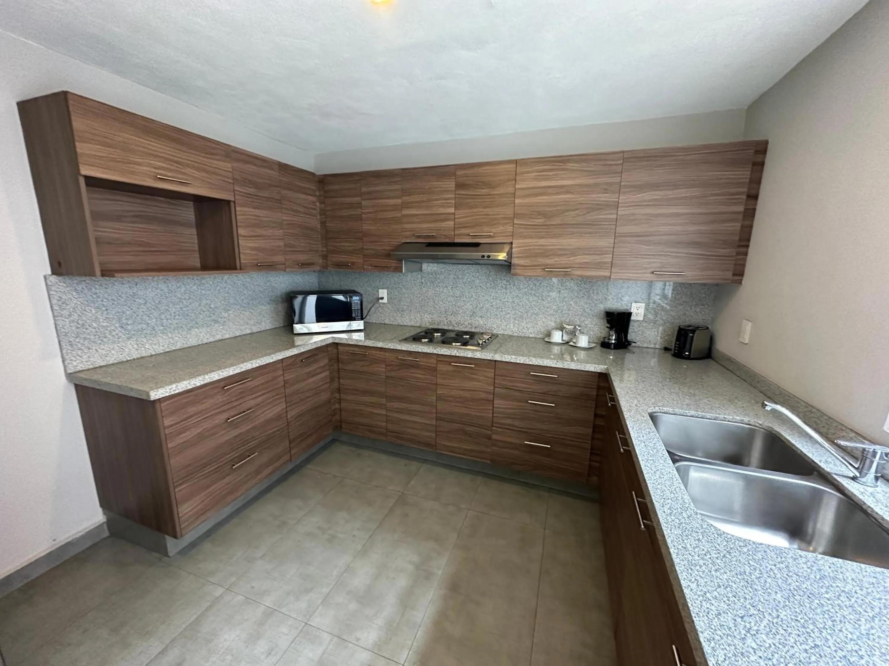 Kitchen or kitchenette in Suites Rio Elba
