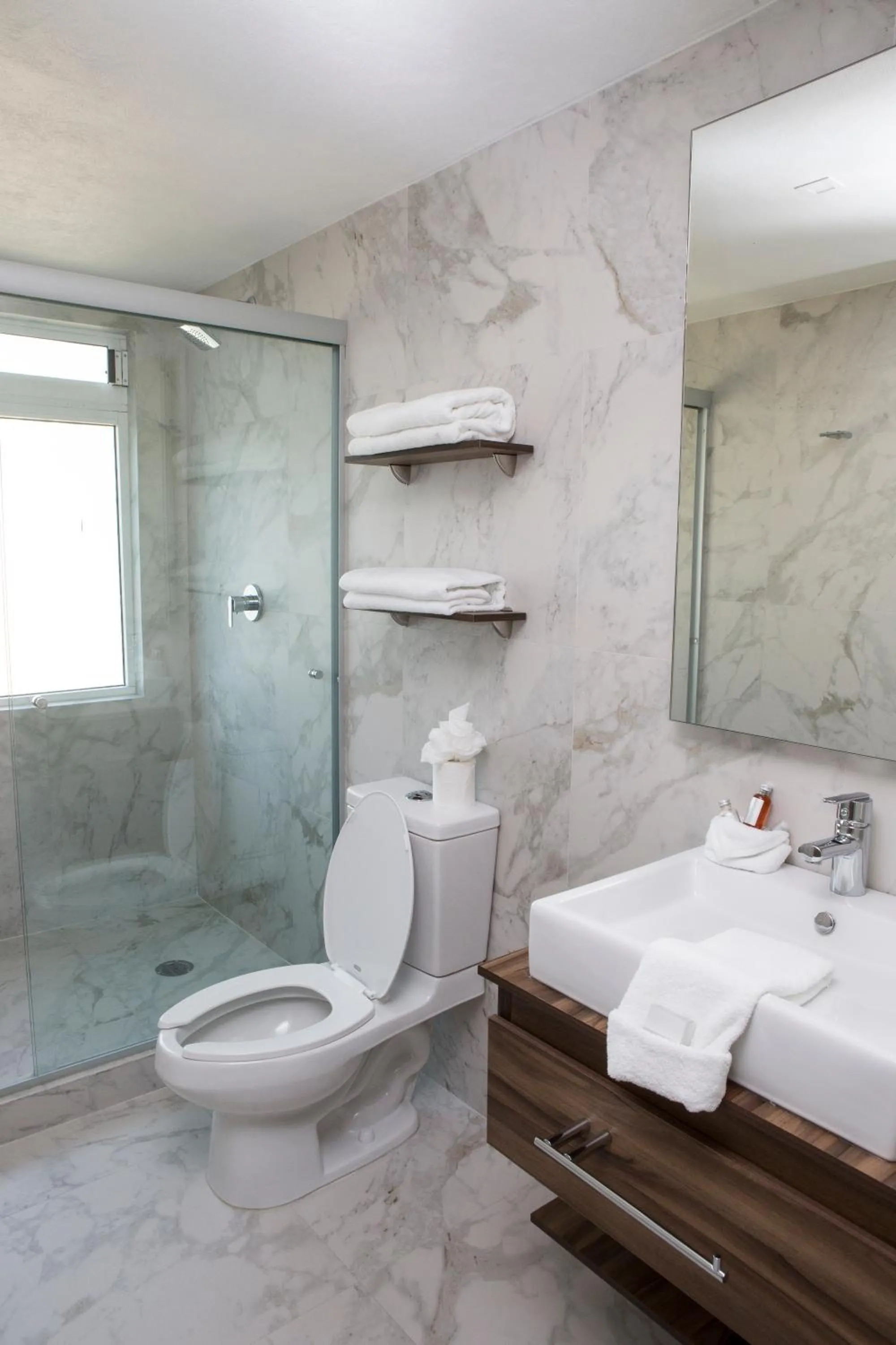 Shower in Suites Rio Elba