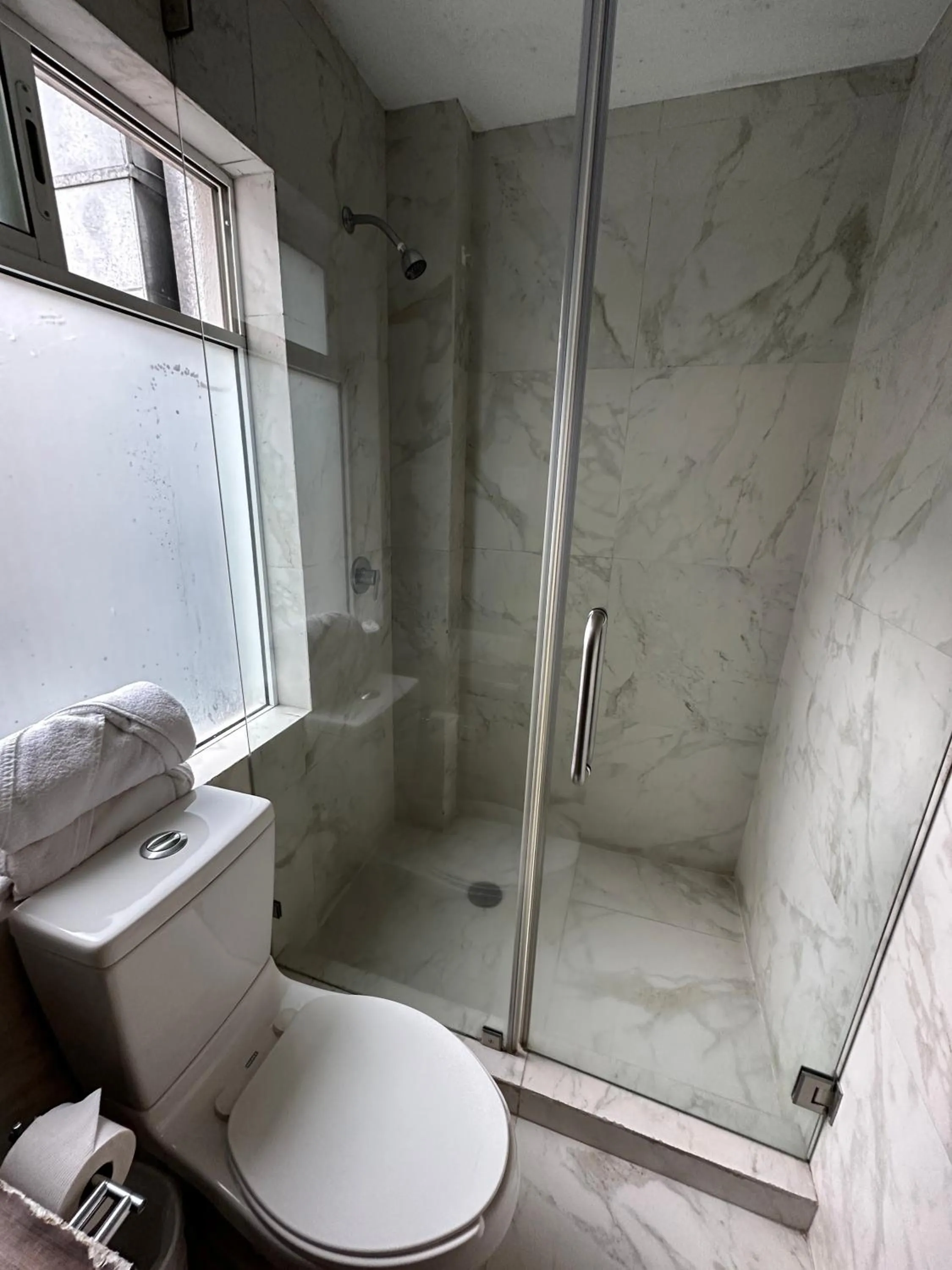 Shower in Suites Rio Elba