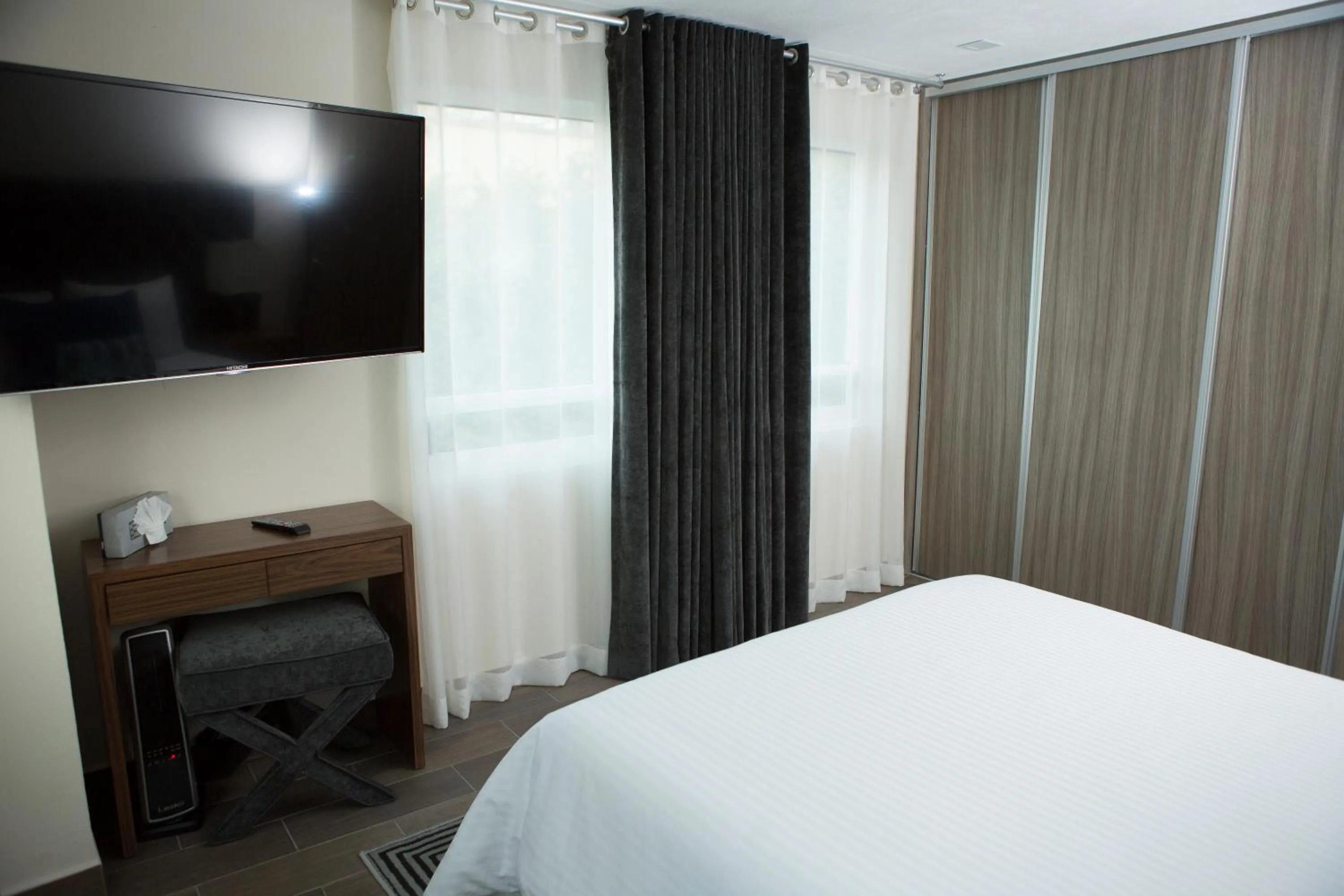 Bed in Suites Rio Elba