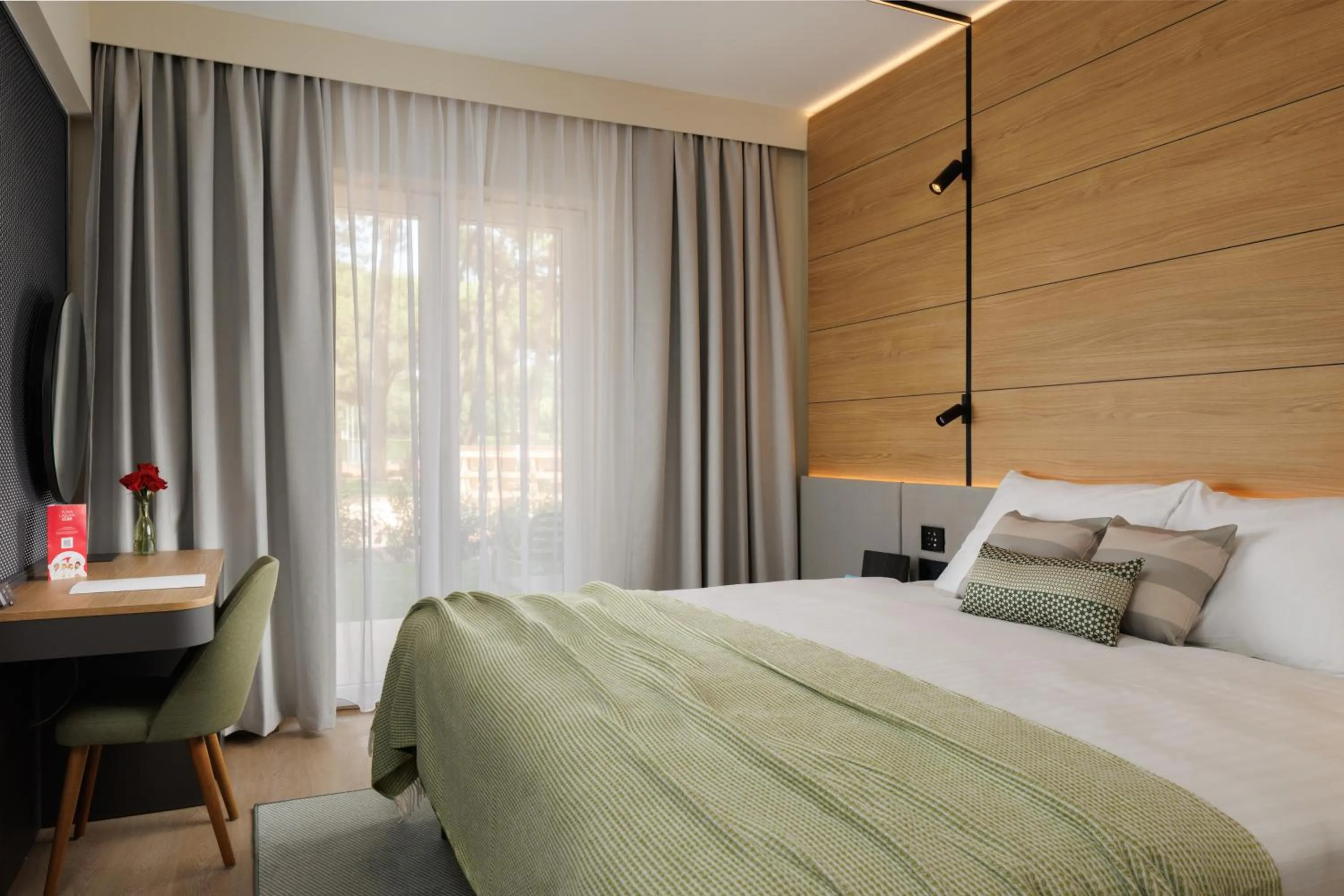 Bed in Hotel Pelegrin Plava Laguna