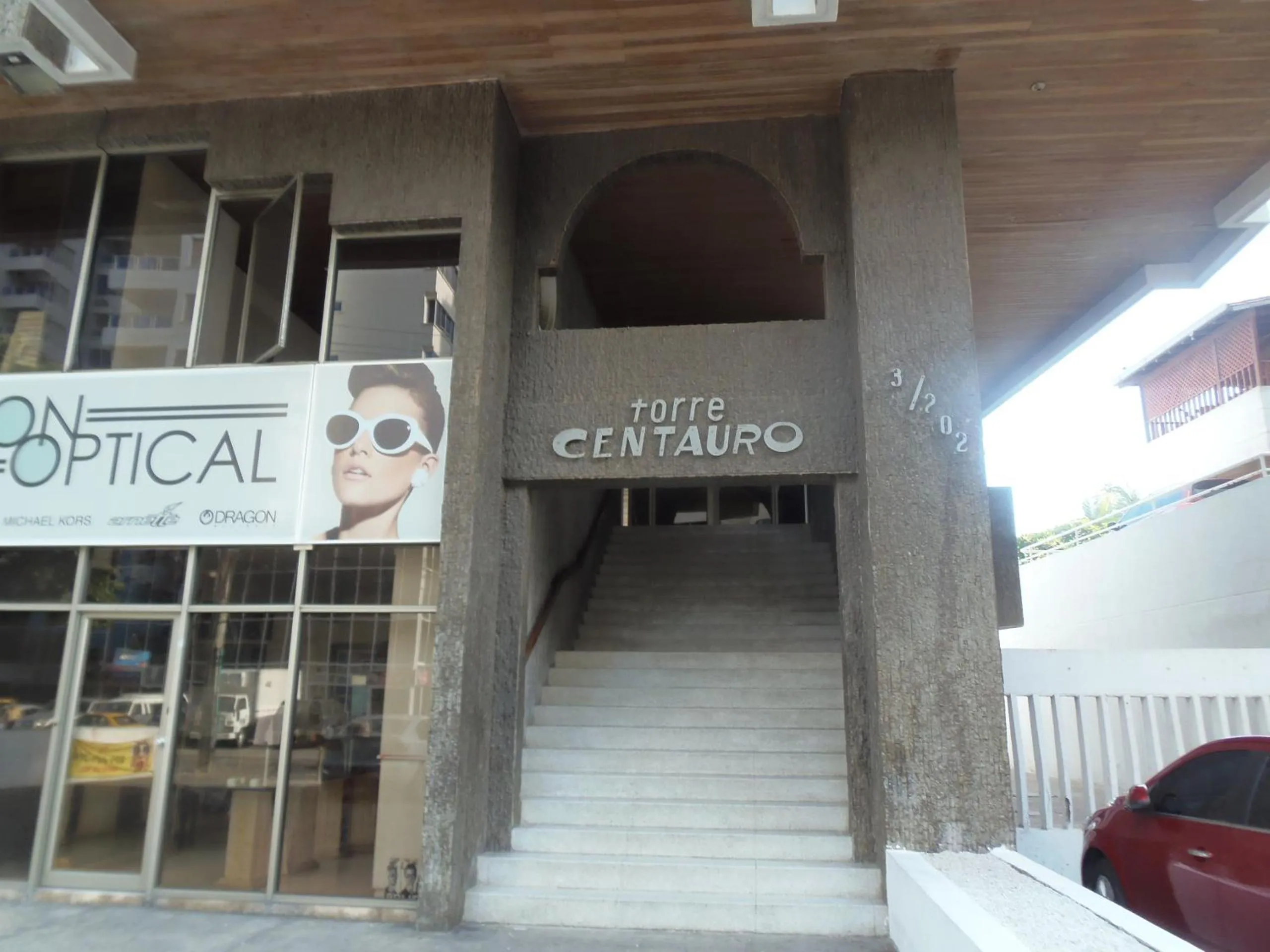 Property building in Edificio Torre Centauro