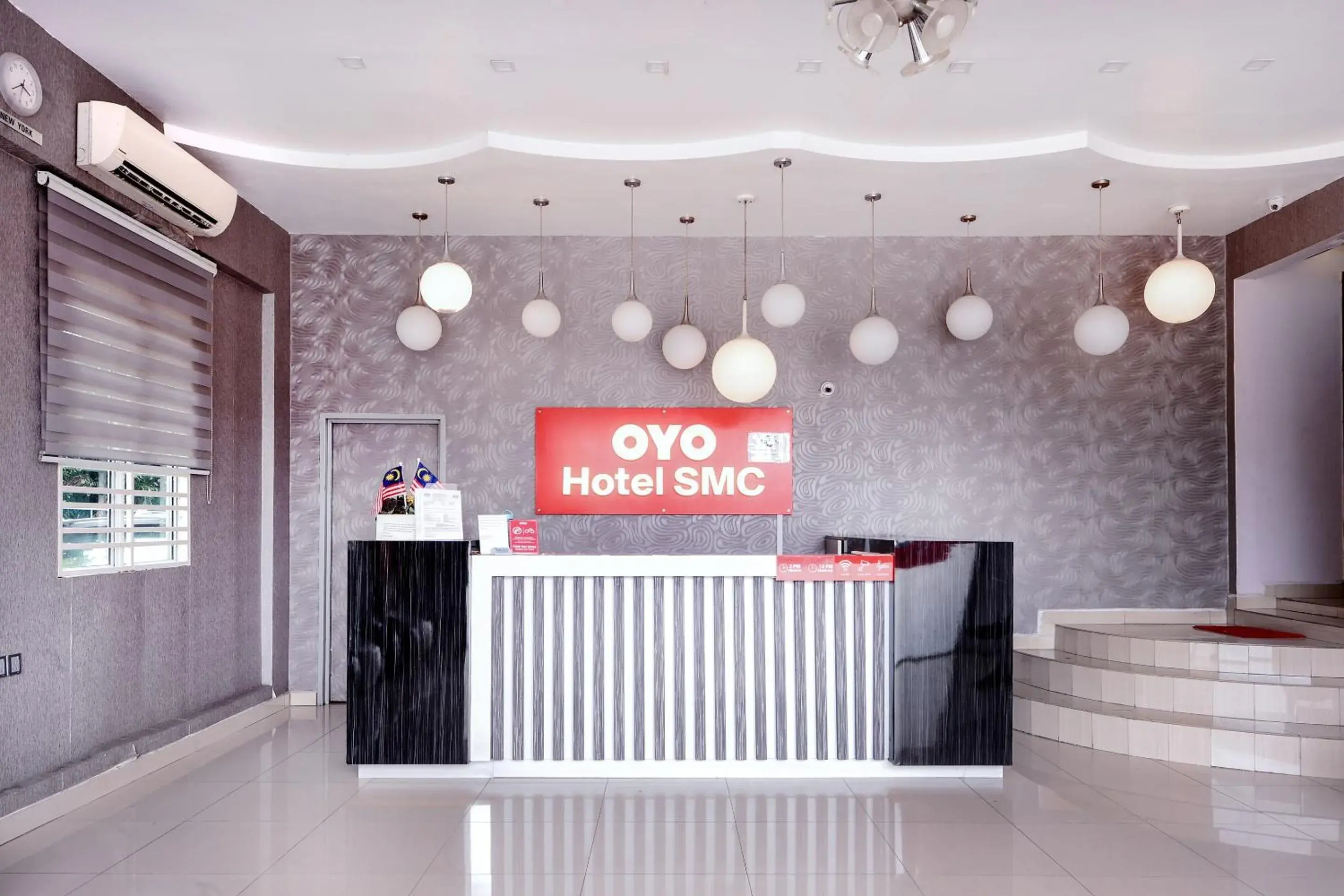 Lobby or reception in Hotel O SMC Alam Avenue Lobby or reception in Hotel O SMC Alam Avenue