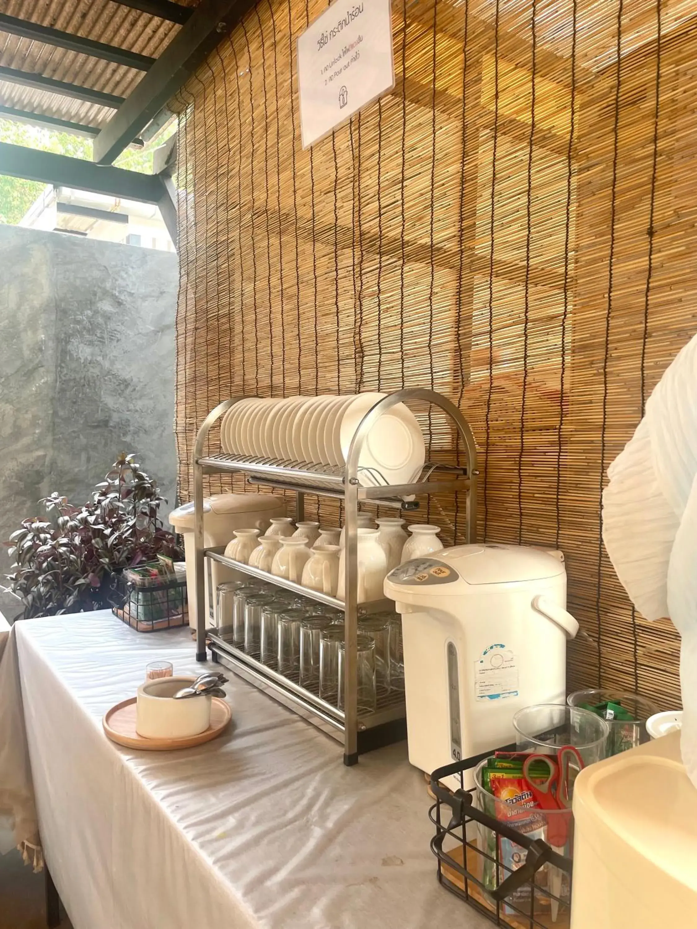 Restaurant/places to eat in Smaids Room Restaurant/places to eat in Smaids Room