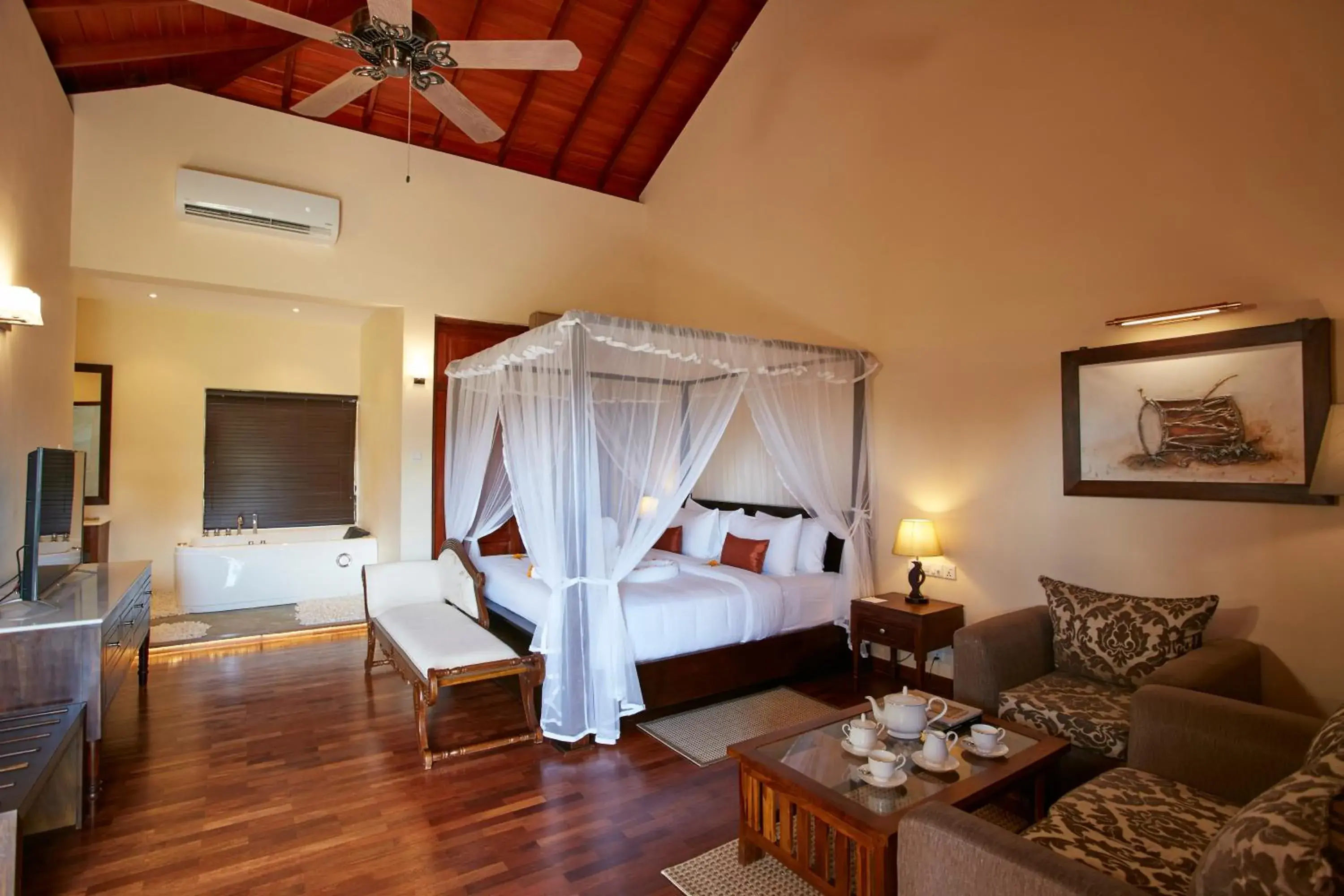 Bed in Seerock The King's Domain, Boutique Hotel Bed in Seerock The King's Domain, Boutique Hotel