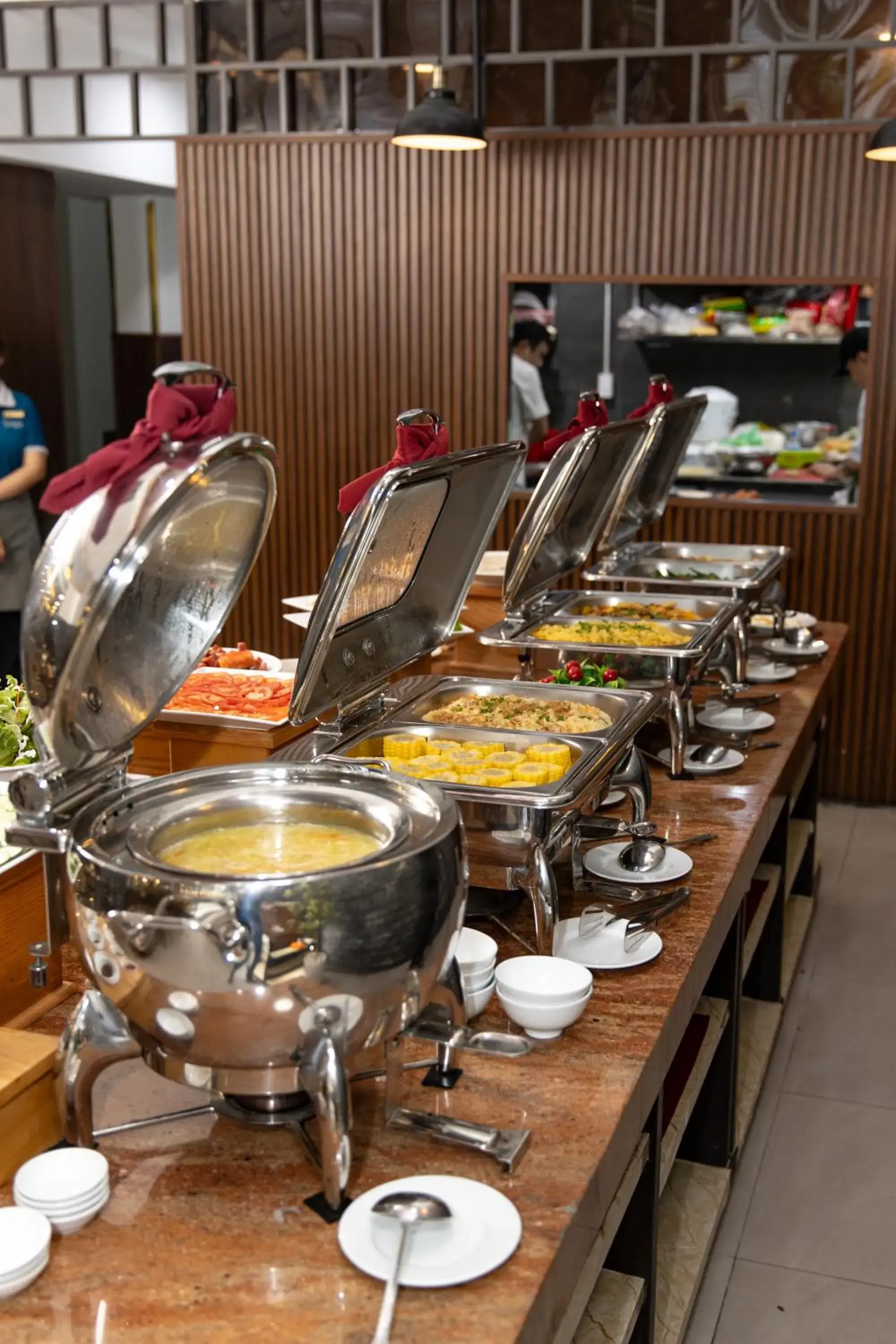 Food and drinks in Palazzo Luxury Hotel & Bistro - Central My Khe Beach Walking Street Food and drinks in Palazzo Luxury Hotel & Bistro - Central My Khe Beach Walking Street