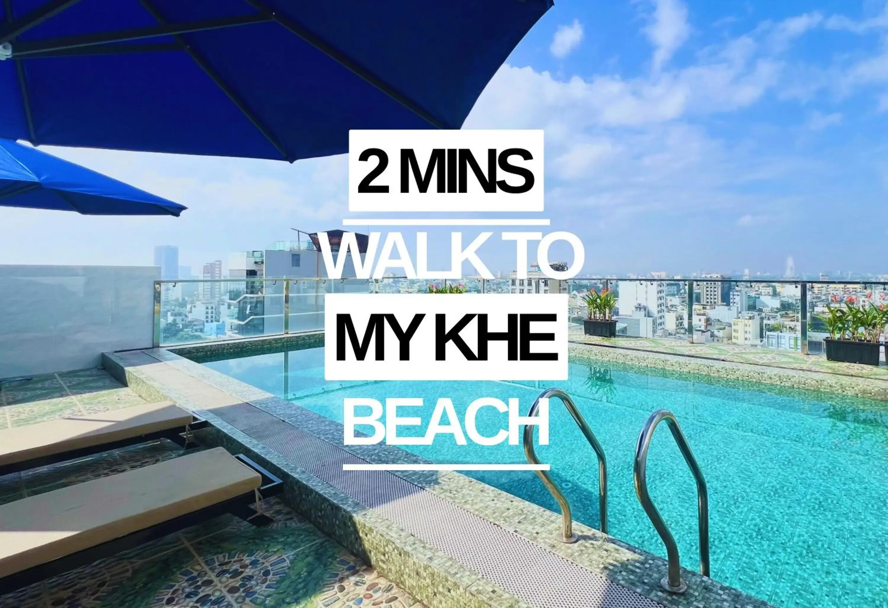 Swimming pool in Palazzo Luxury Hotel & Bistro - Central My Khe Beach Walking Street Swimming pool in Palazzo Luxury Hotel & Bistro - Central My Khe Beach Walking Street