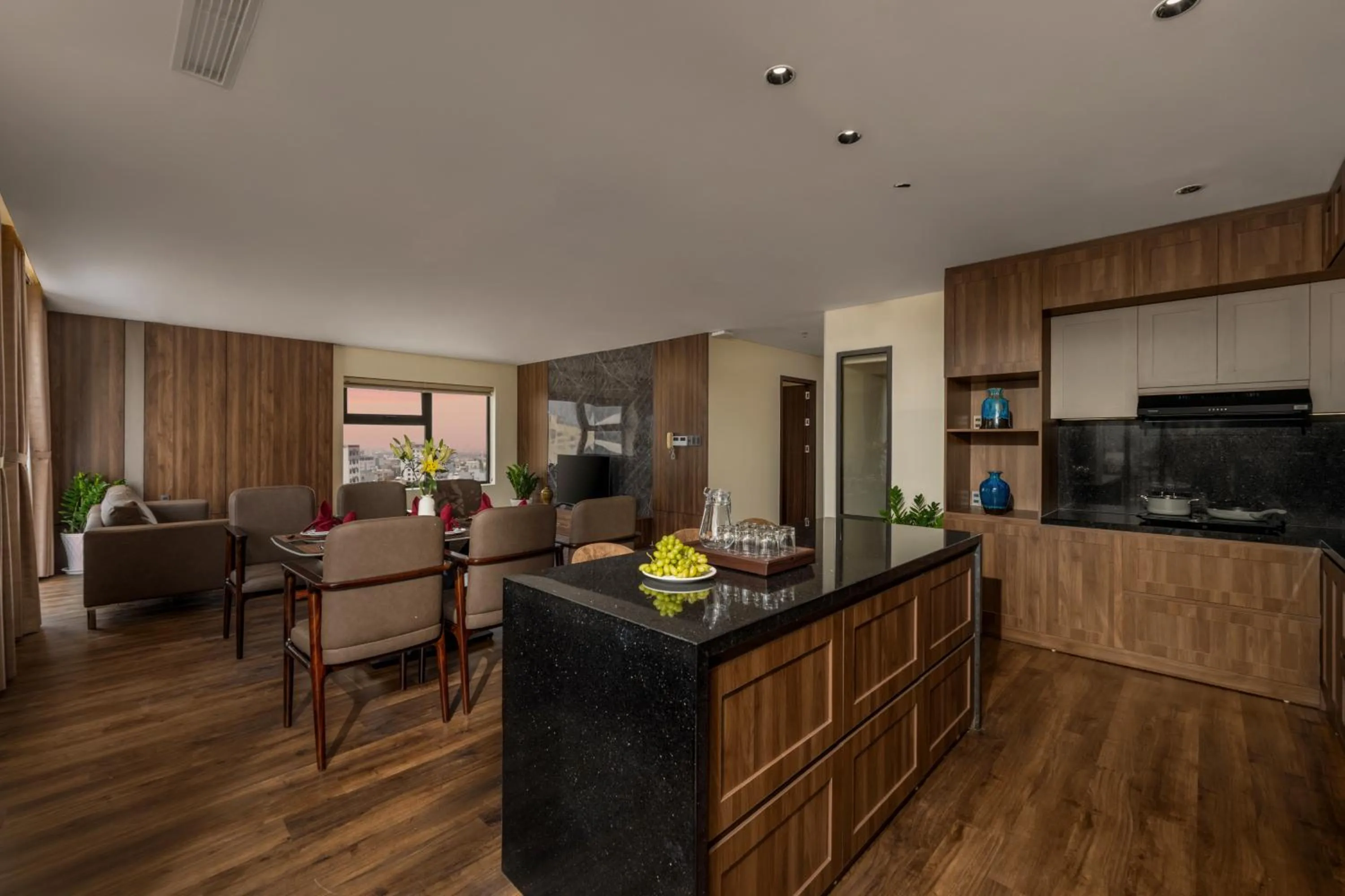 Living room in Palazzo Luxury Hotel & Bistro - Central My Khe Beach Walking Street