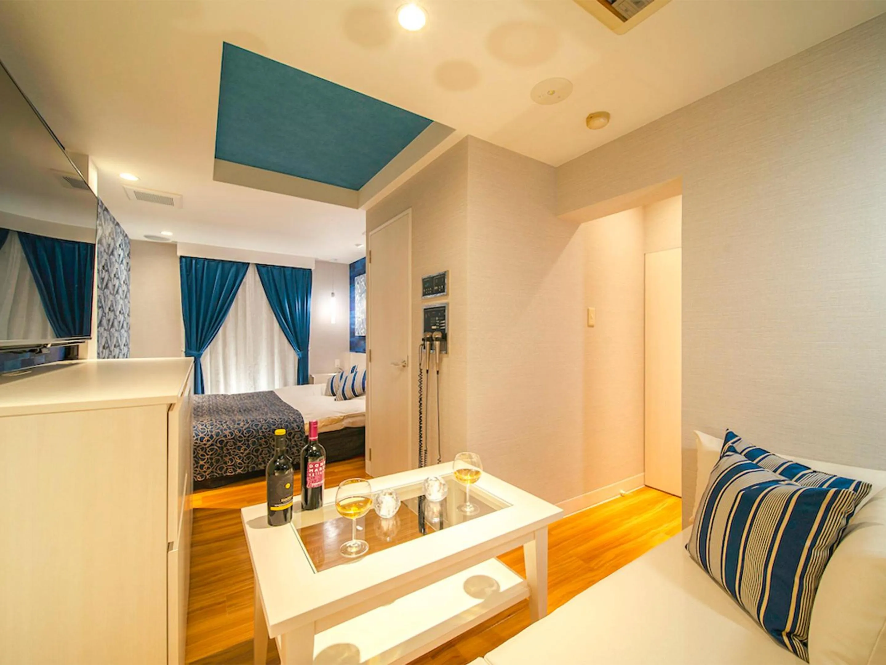 Photo of the whole room, Bed in Hotel GT Kansai International Airport - Adult Only Love Hotel -