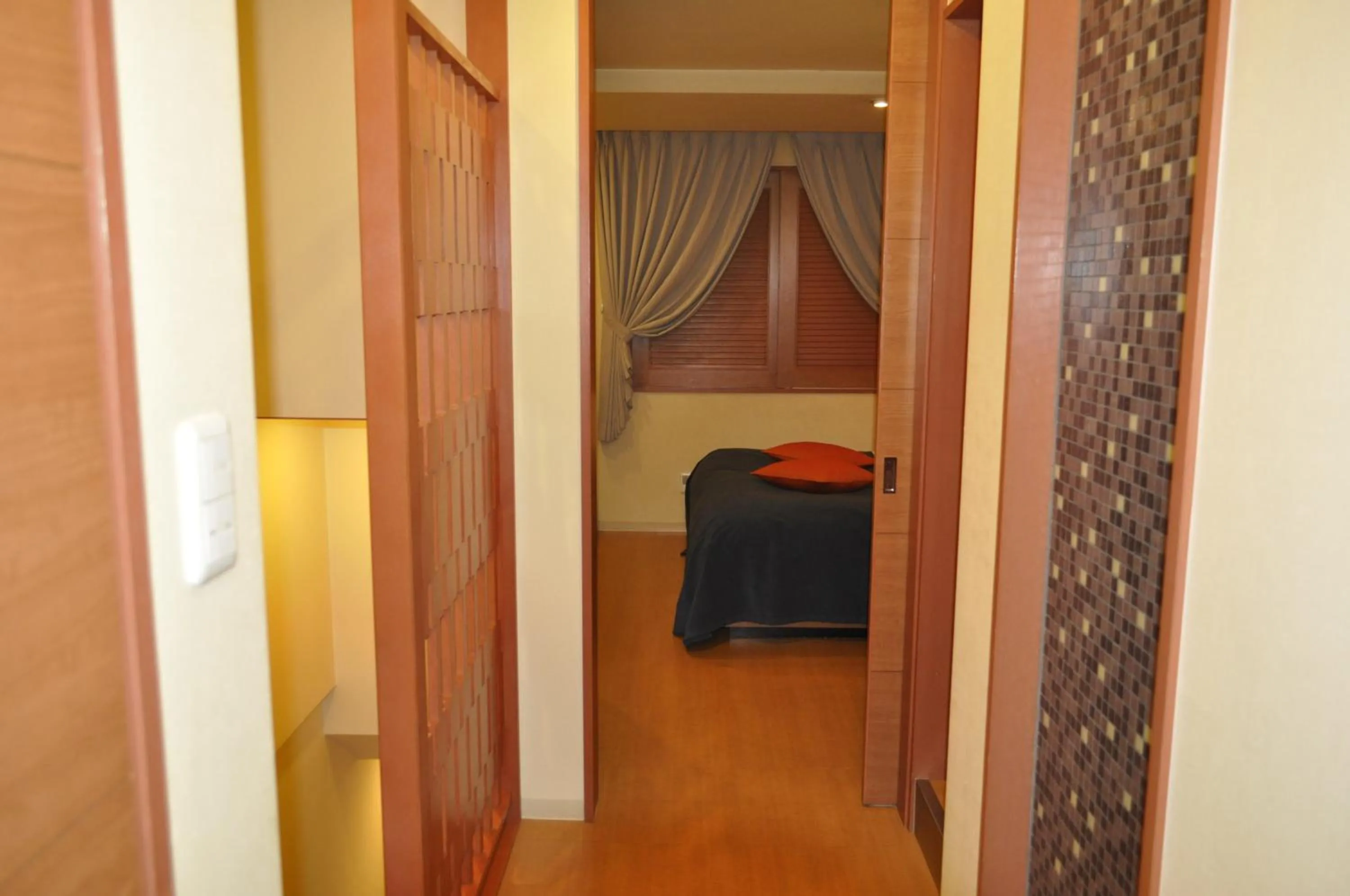 Photo of the whole room, Bed in Hotel Woo (Adults Only)