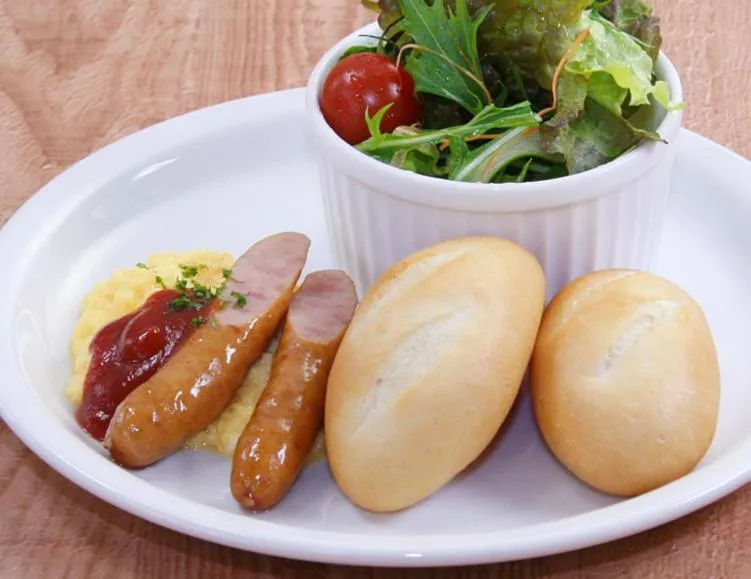 Breakfast in Hotel Woo (Adults Only)