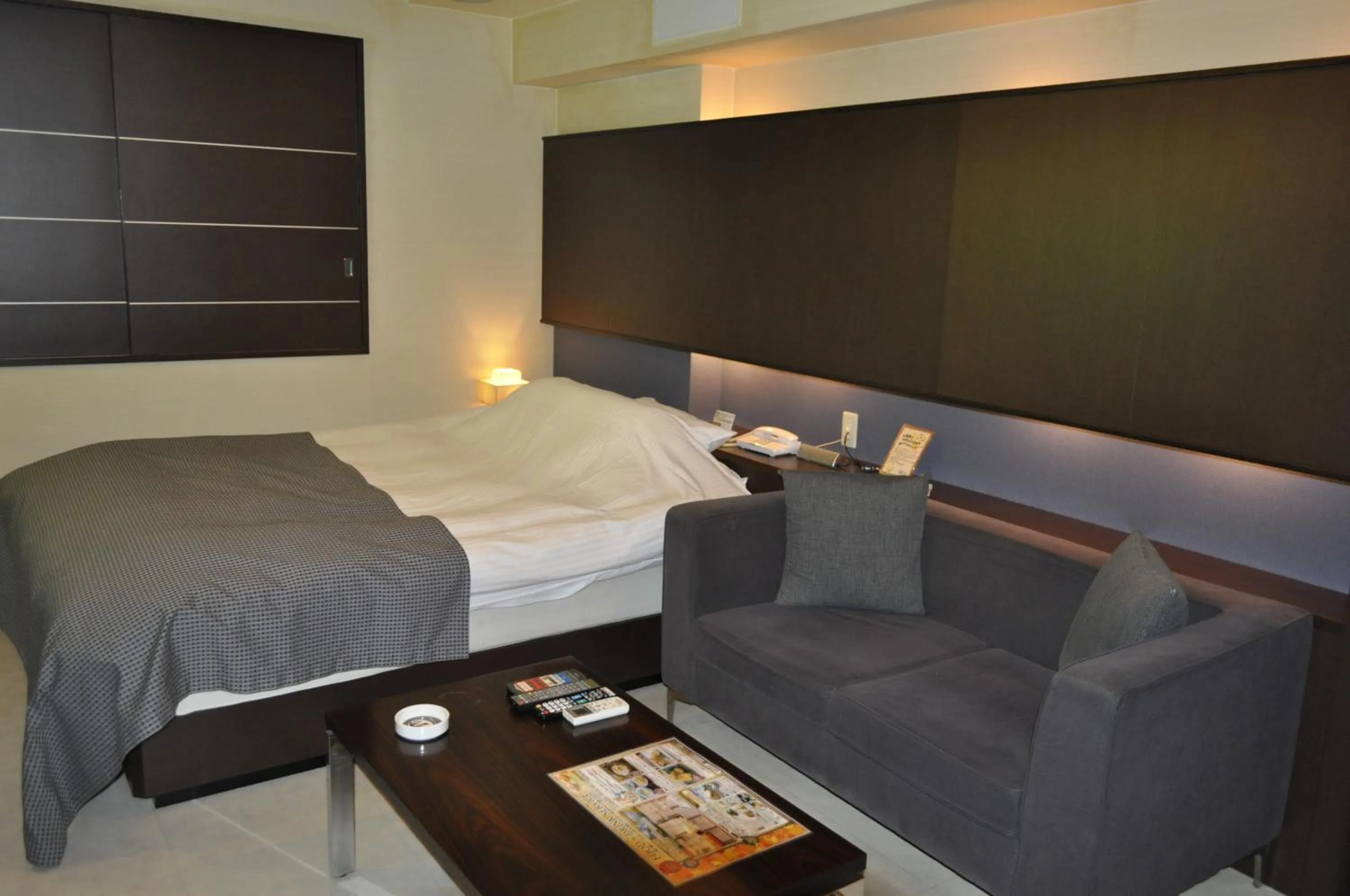 Photo of the whole room, Bed in Hotel Woo (Adults Only)