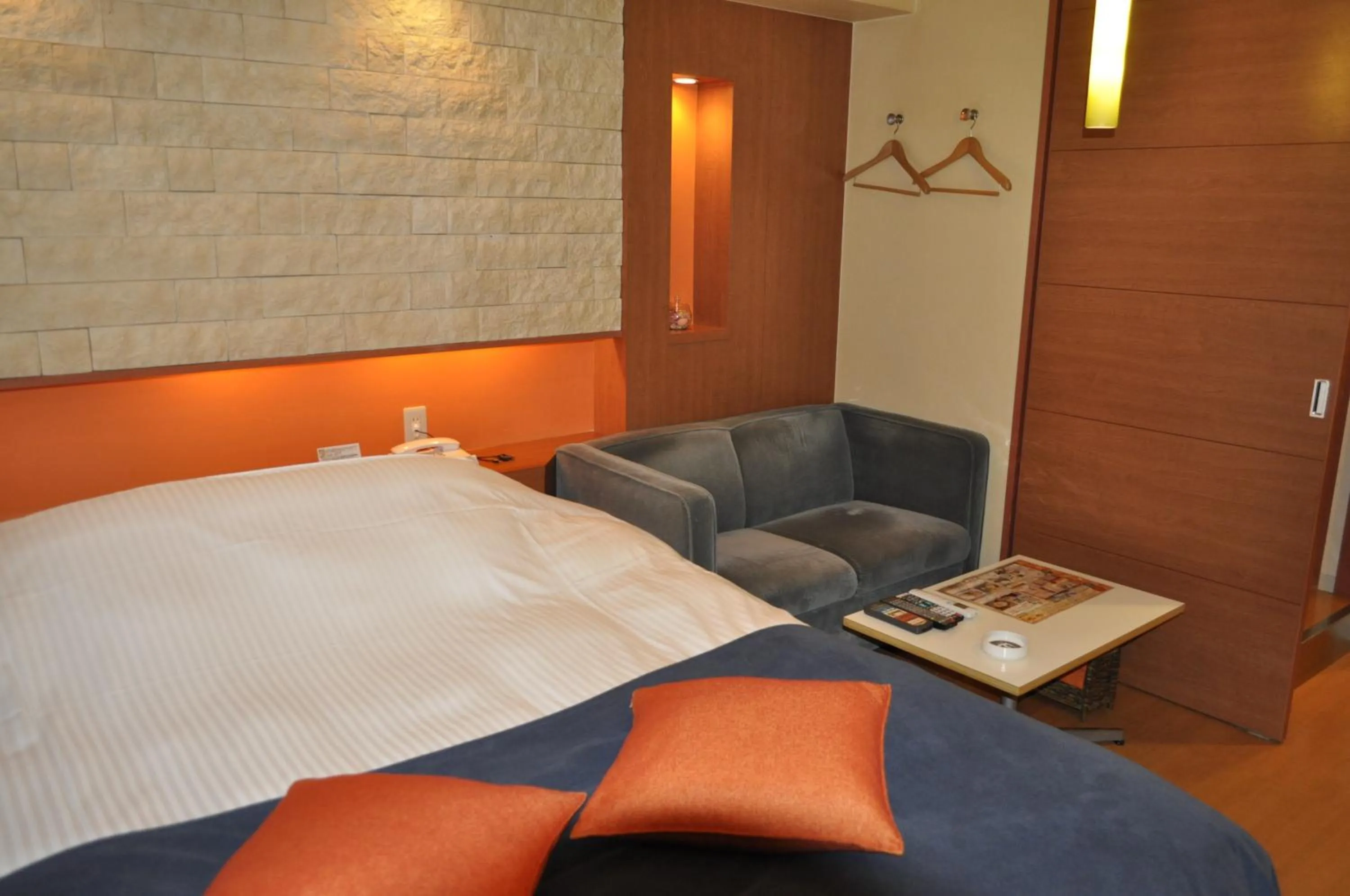 Photo of the whole room, Bed in Hotel Woo (Adults Only)