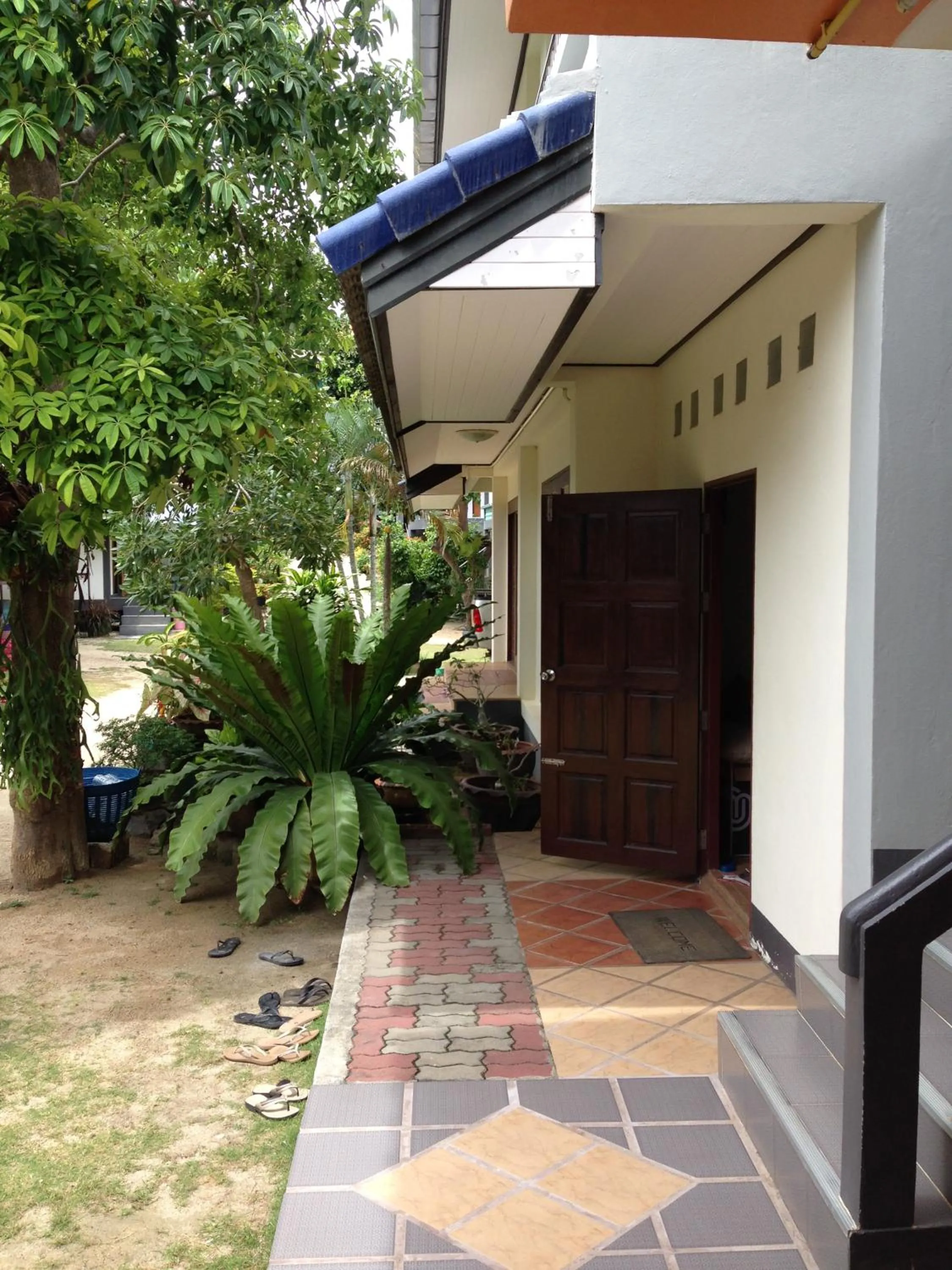 Facade/entrance in Light In bungalow