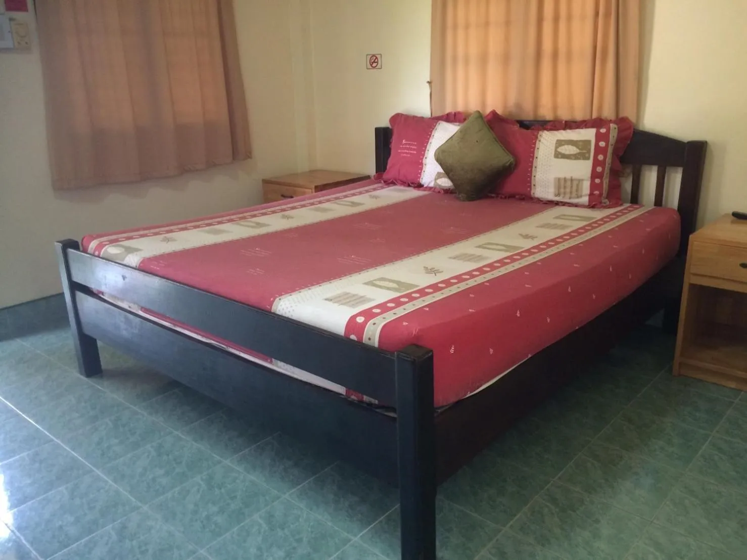Bed in Light In bungalow