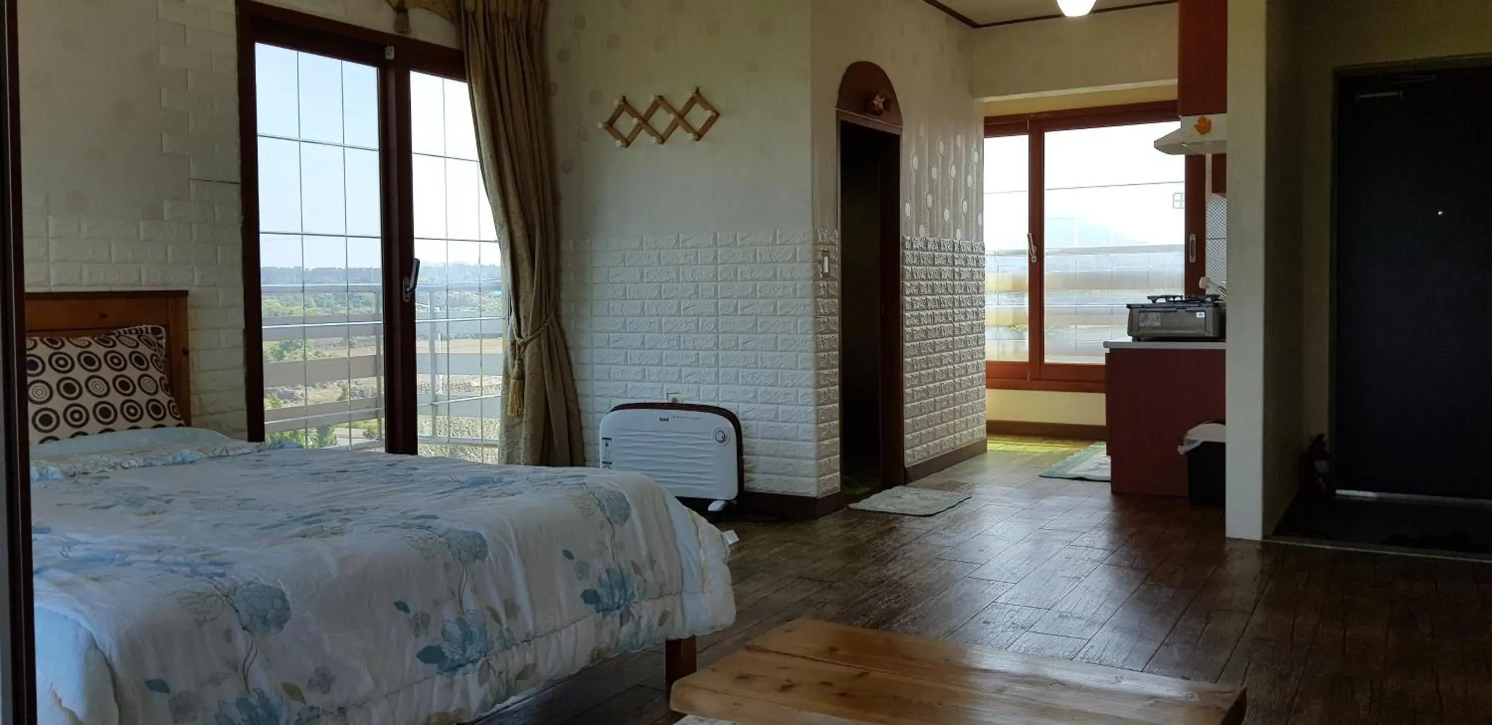 Photo of the whole room, Bed in Jun House Photo of the whole room, Bed in Jun House