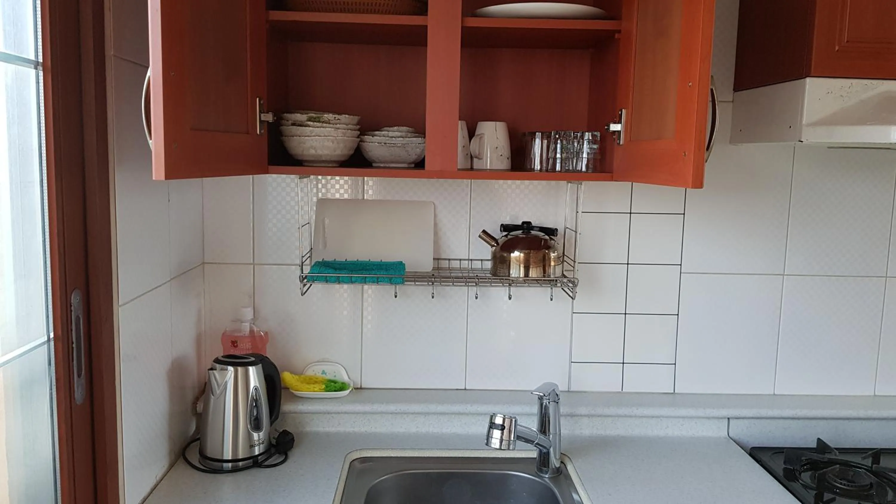Kitchen or kitchenette in Jun House