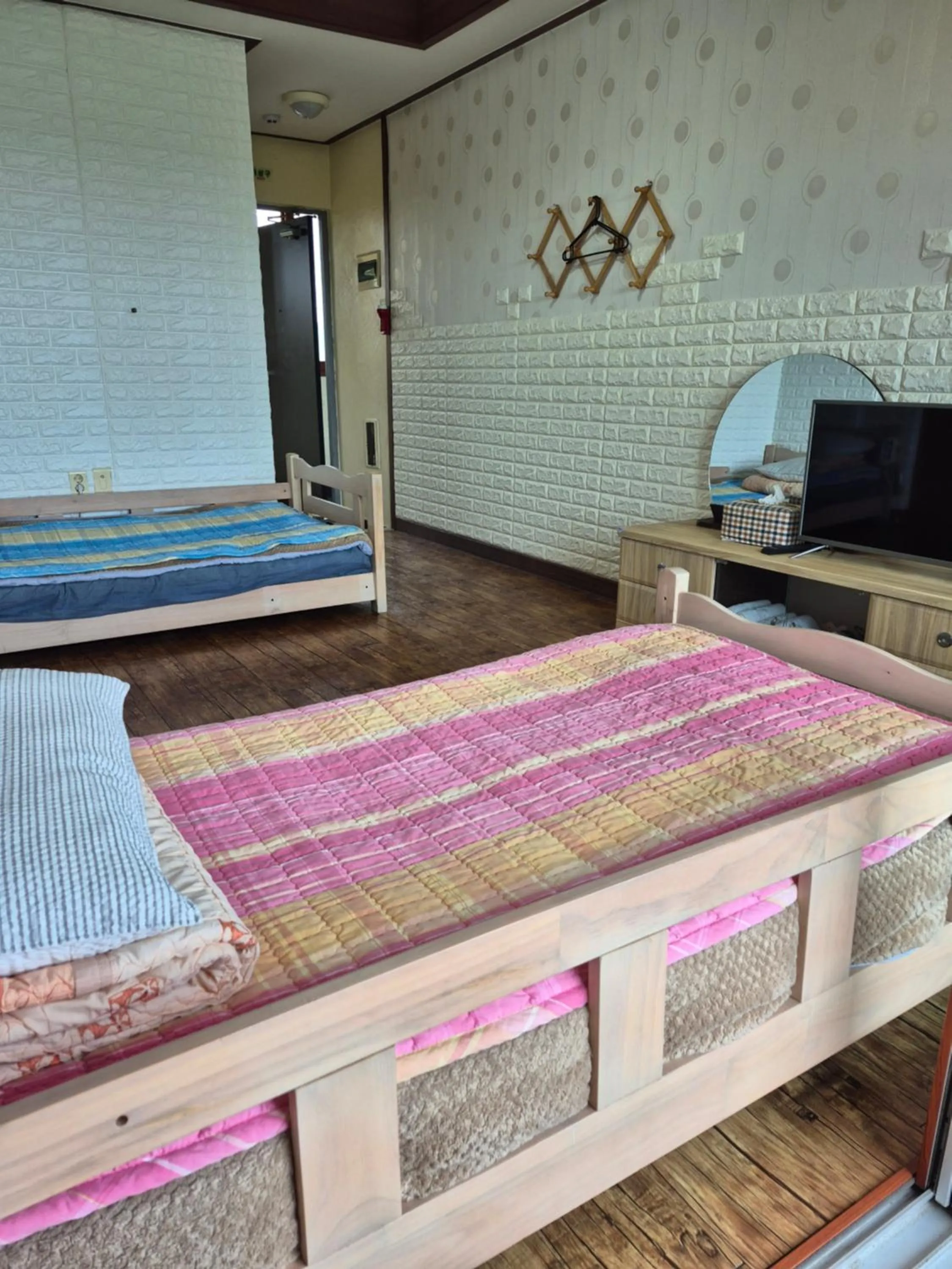 Photo of the whole room, Bed in Jun House