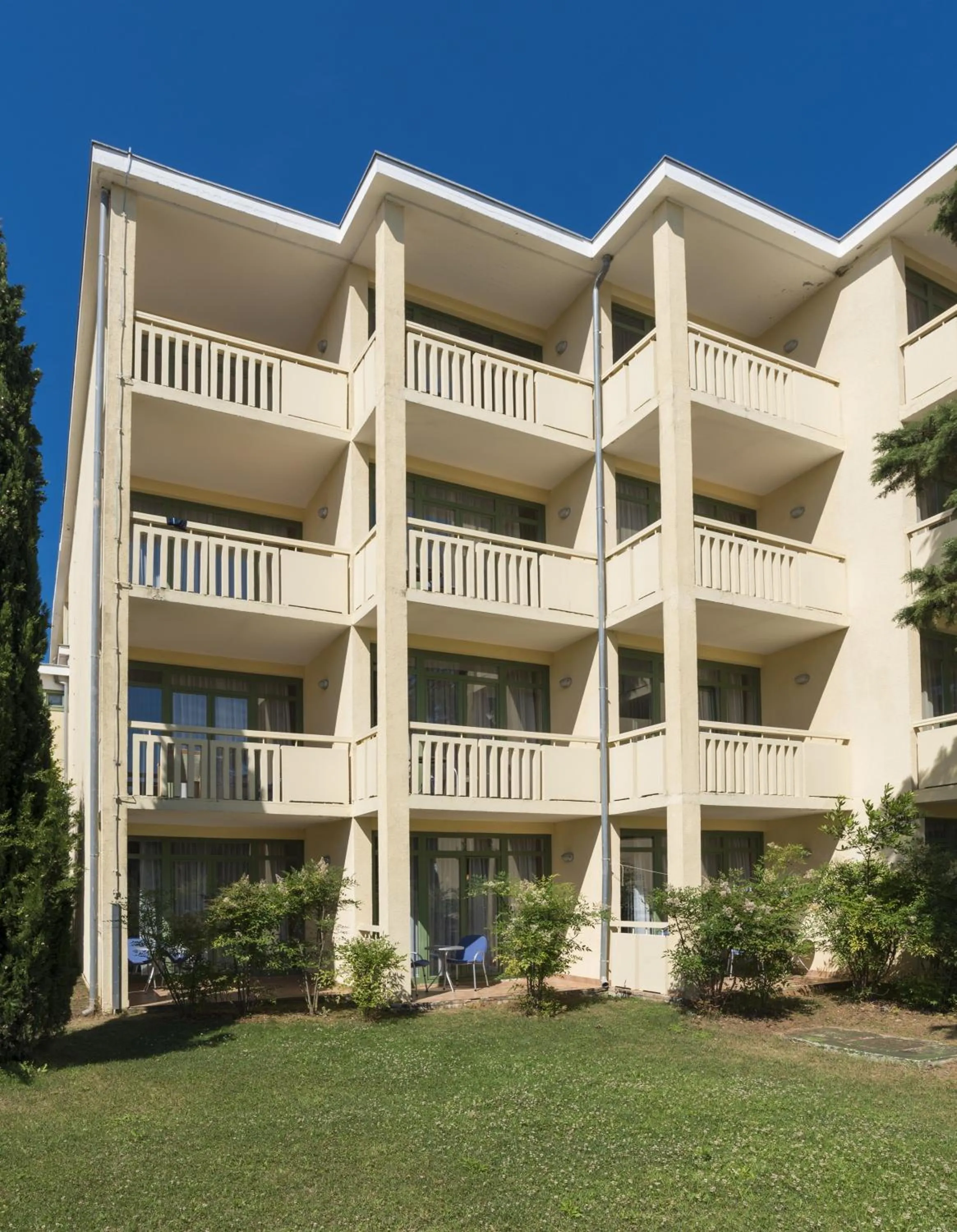 Facade/entrance in Hotel Aurora Plava Laguna
