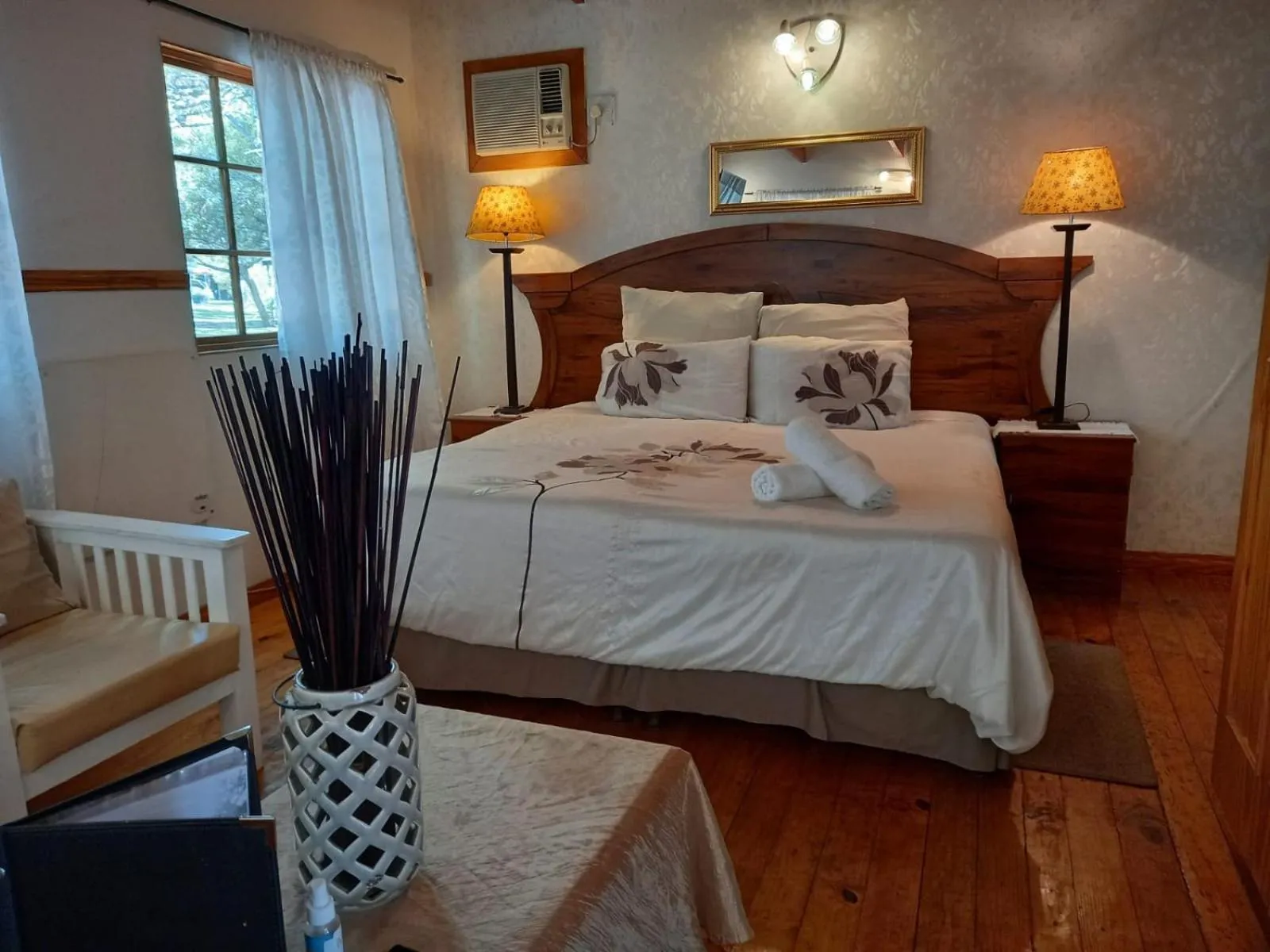 Acacia Bush Lodge