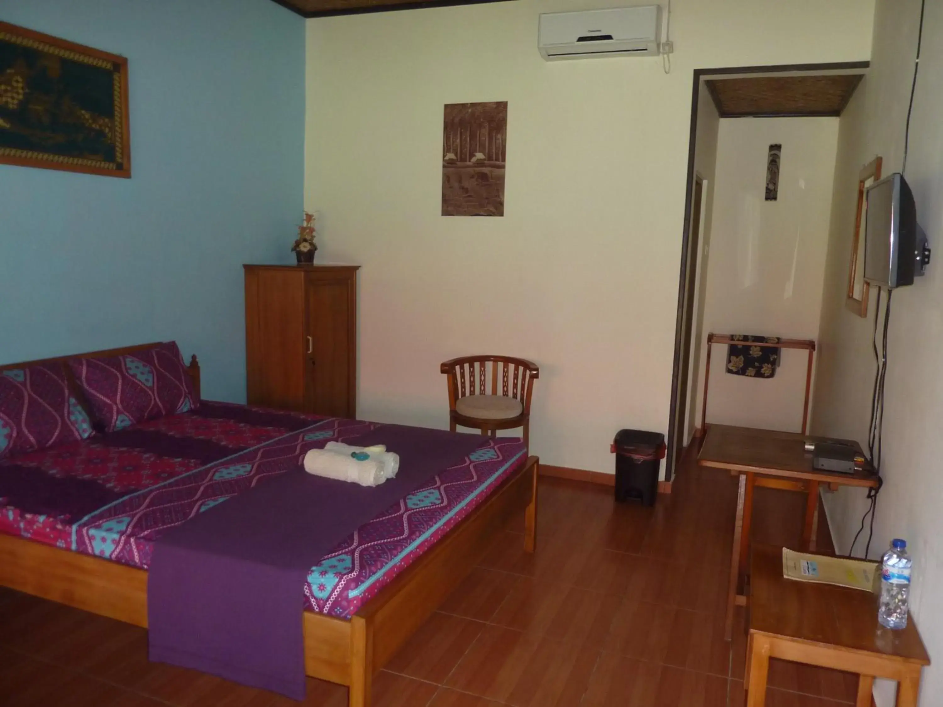 Bed in Java Lagoon Bed in Java Lagoon