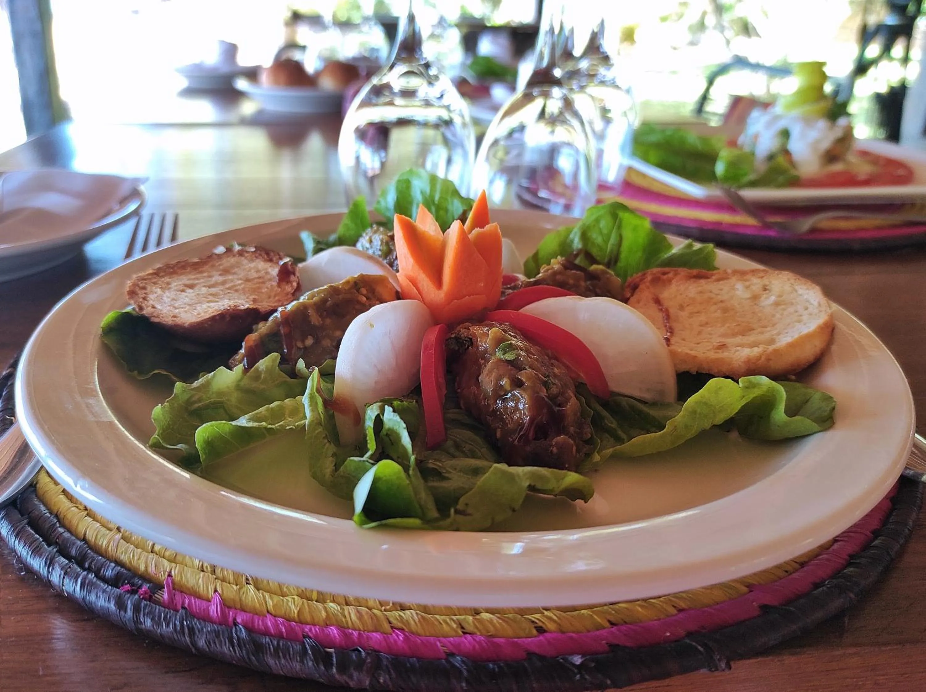 Restaurant/places to eat in Eden Lodge