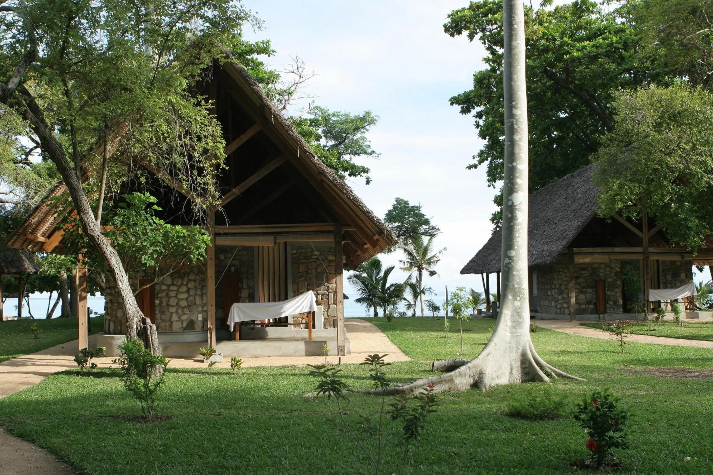 Facade/entrance in Eden Lodge