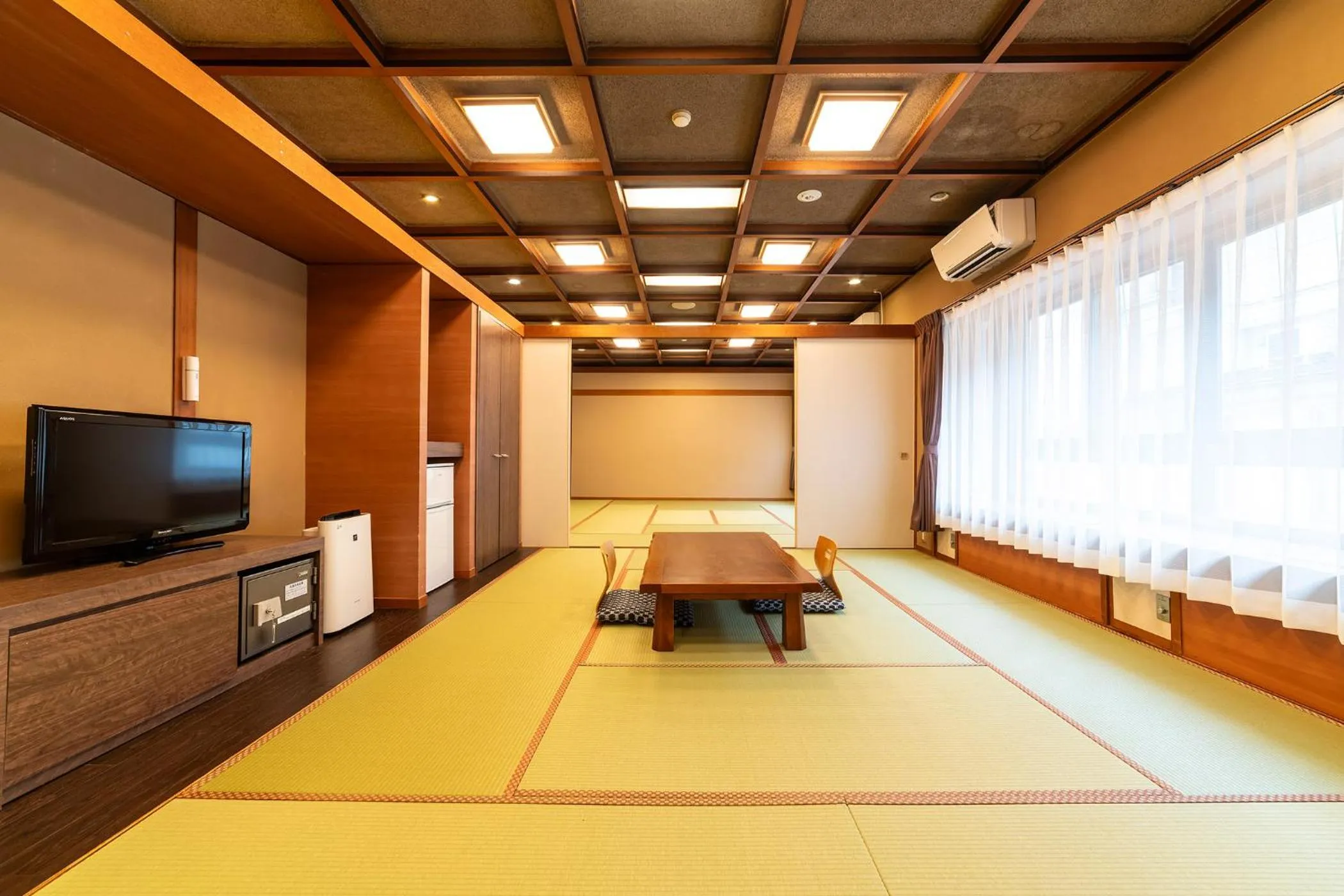Photo of the whole room in Ooedo Onsen Monogatari Premium Kinosaki