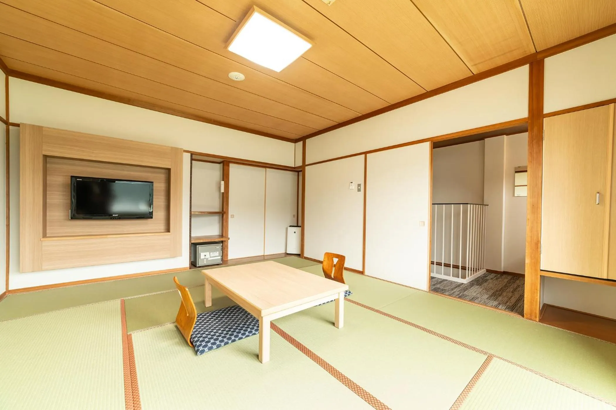 Photo of the whole room in Ooedo Onsen Monogatari Premium Kinosaki