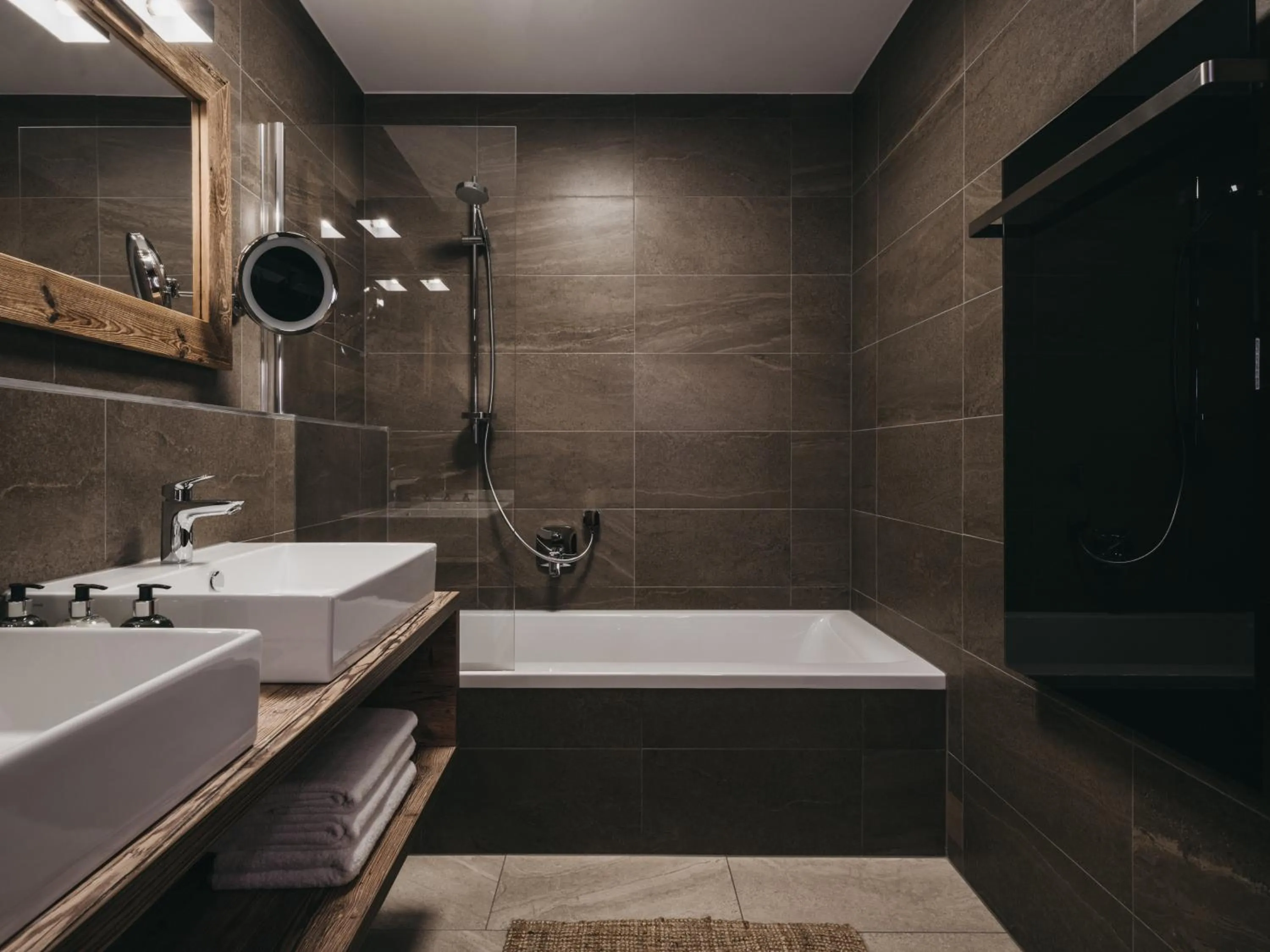 Bathroom in VAYA St Anton