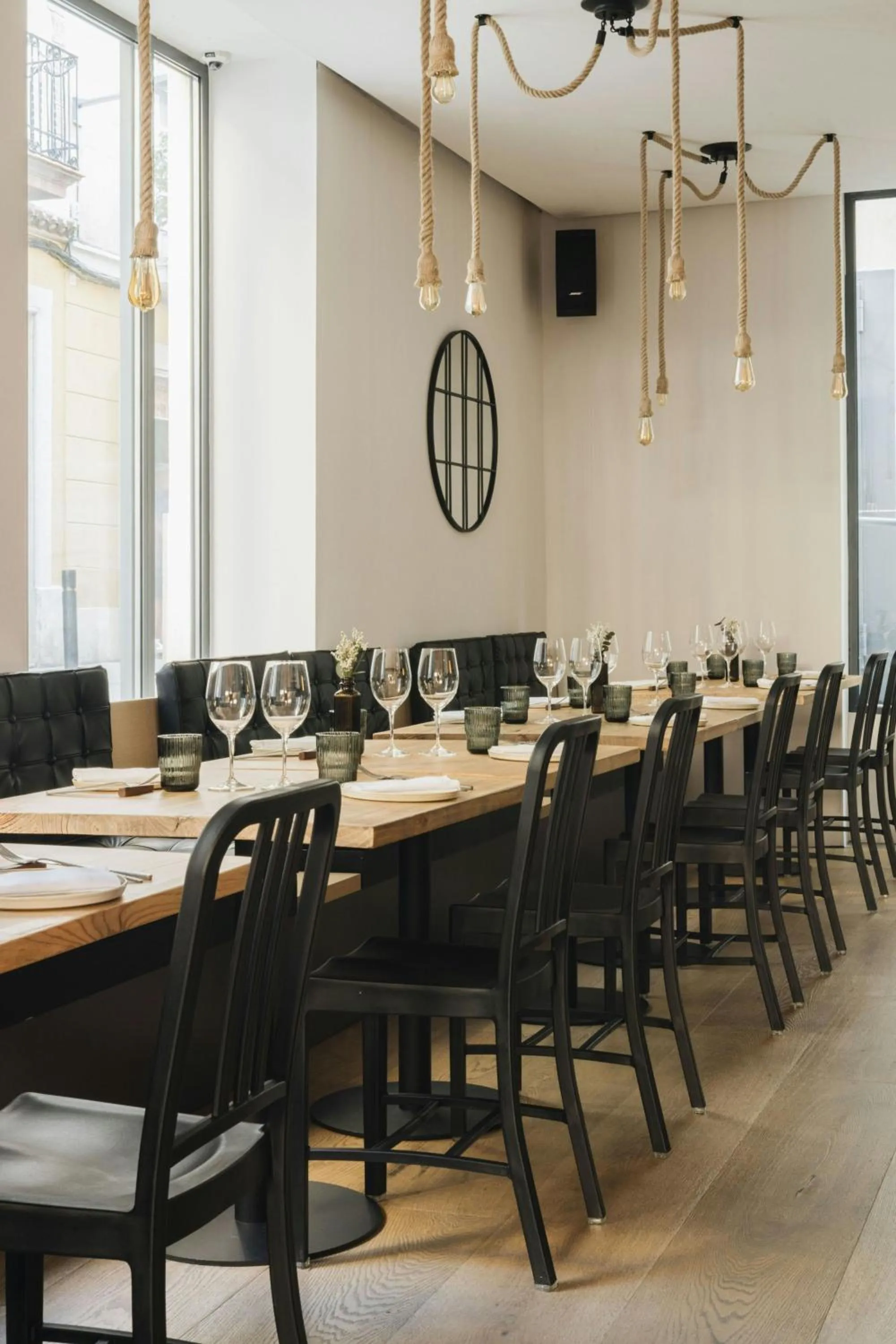 Restaurant/places to eat in La Casa Del Sol Hotel Gracia District, Sonder by Marriott Bonvoy