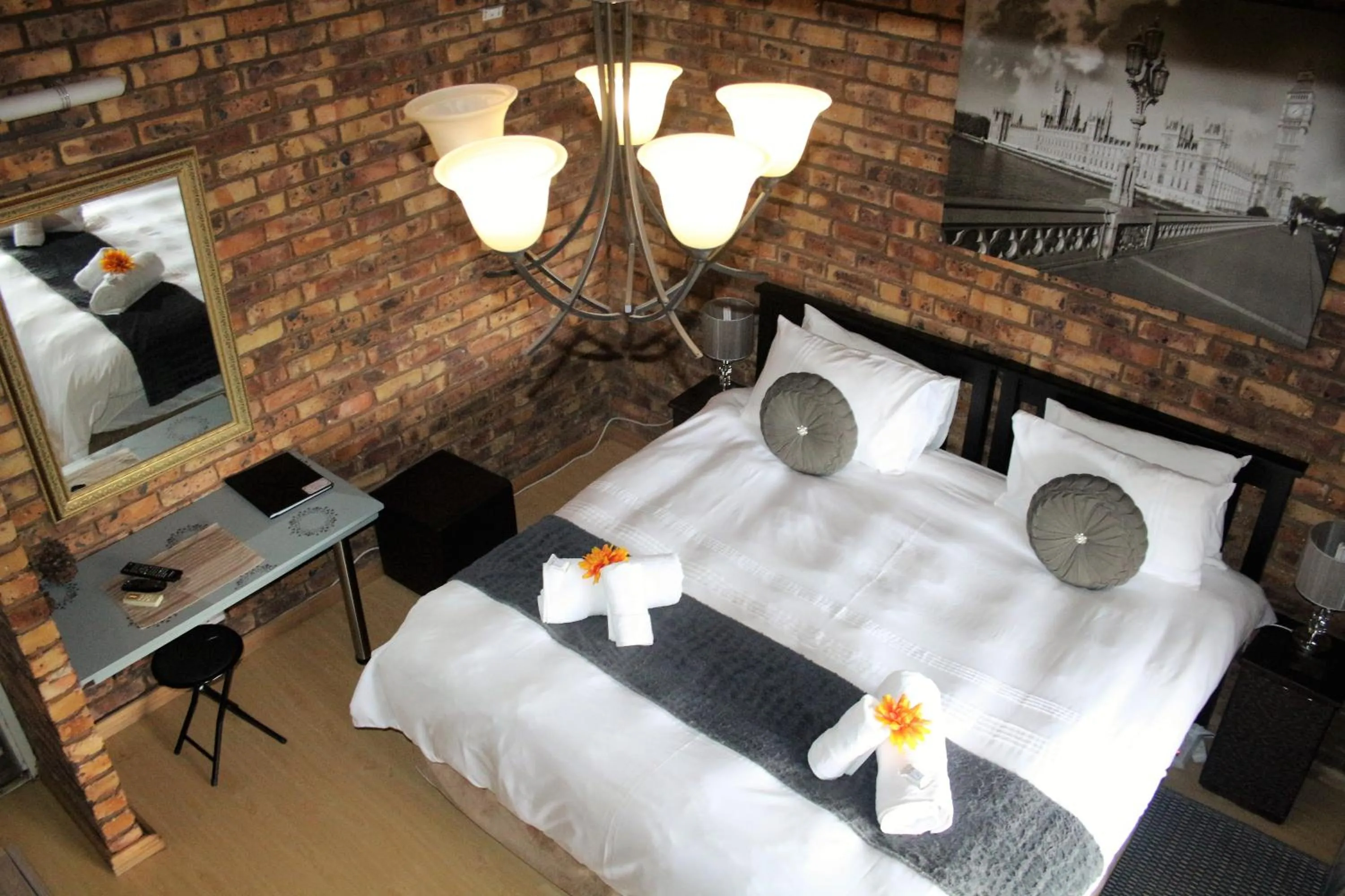 Bedroom, Bed in Belle Vue Guesthouse