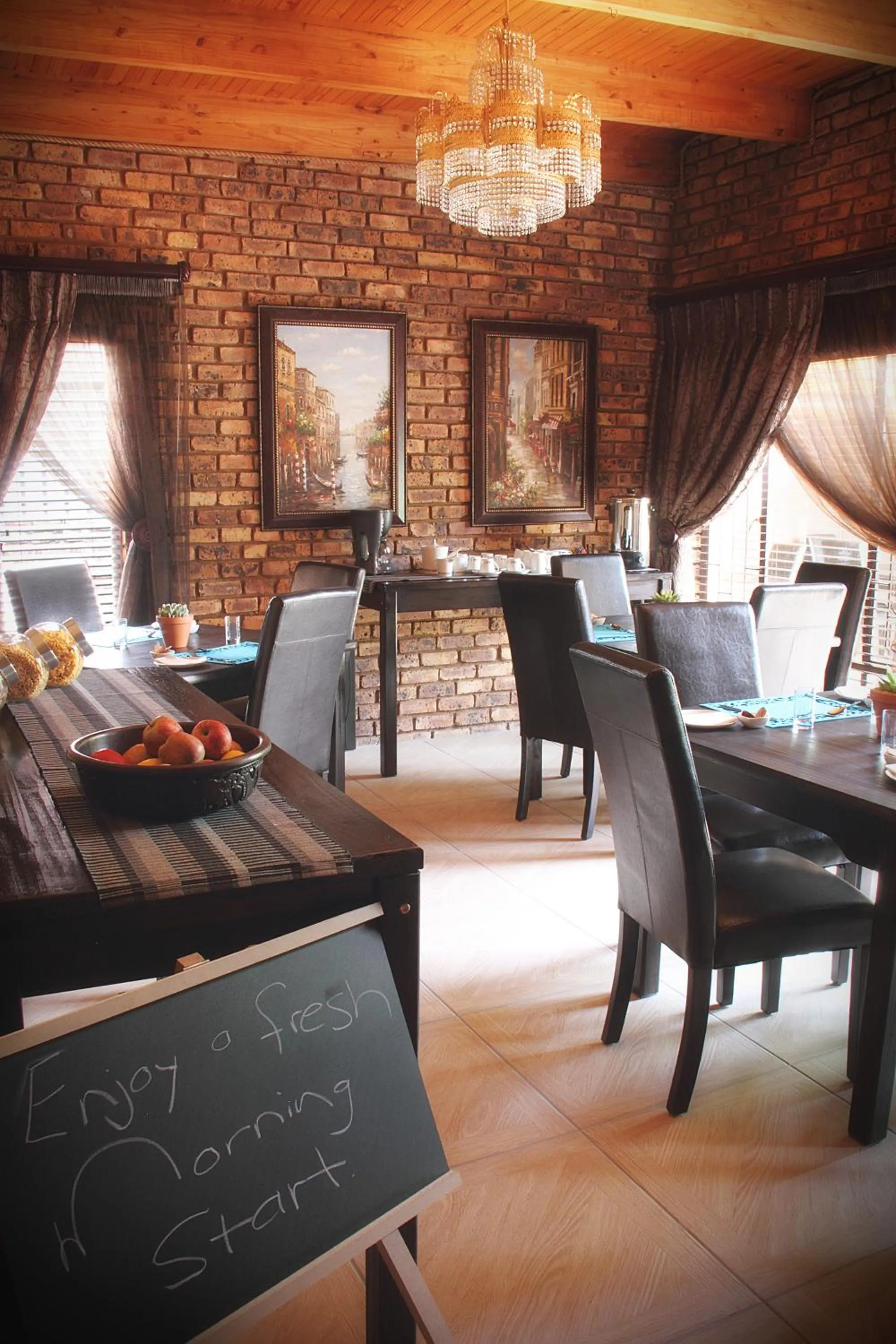 Dining area in Belle Vue Guesthouse