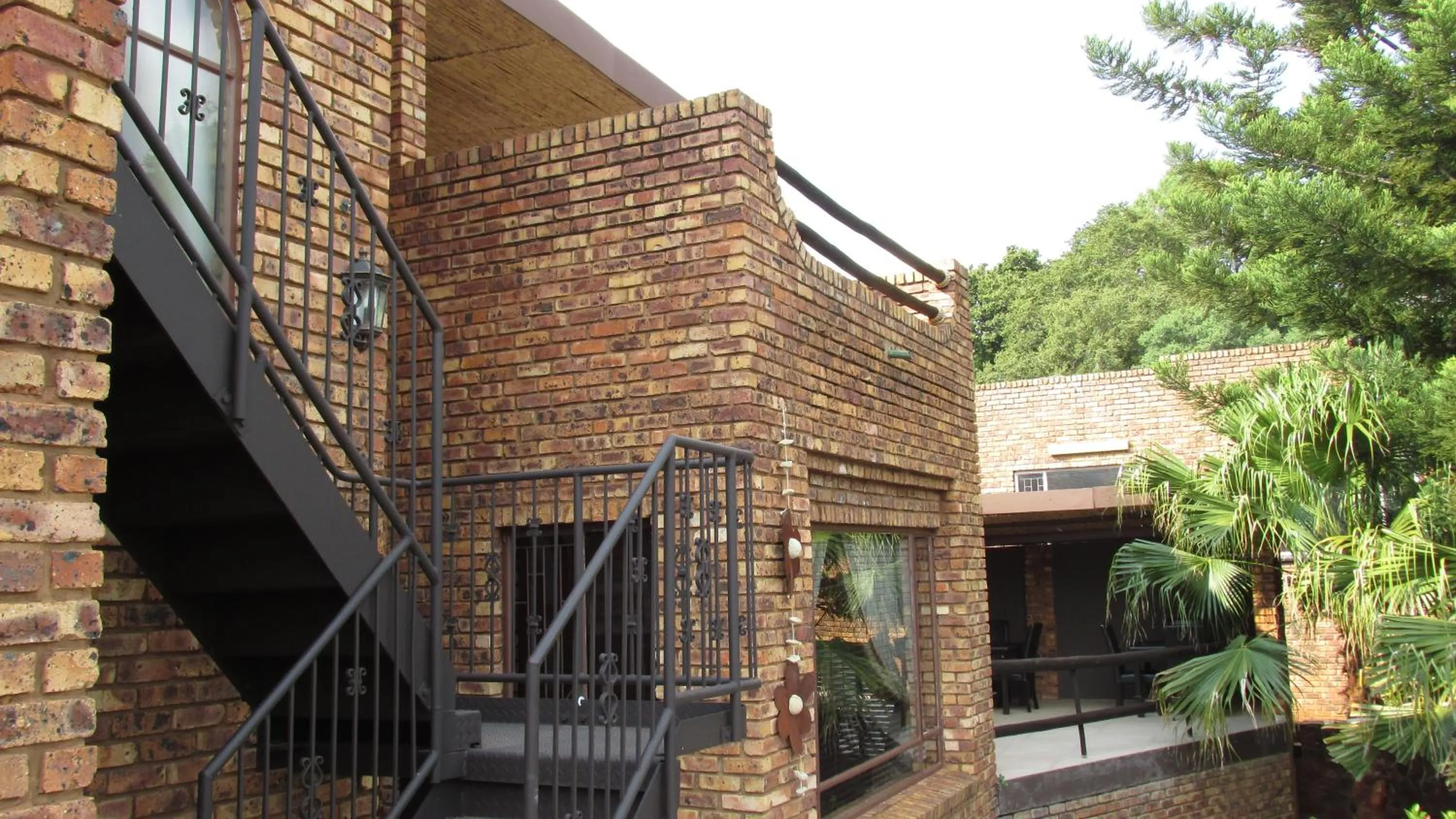 Property building in Belle Vue Guesthouse