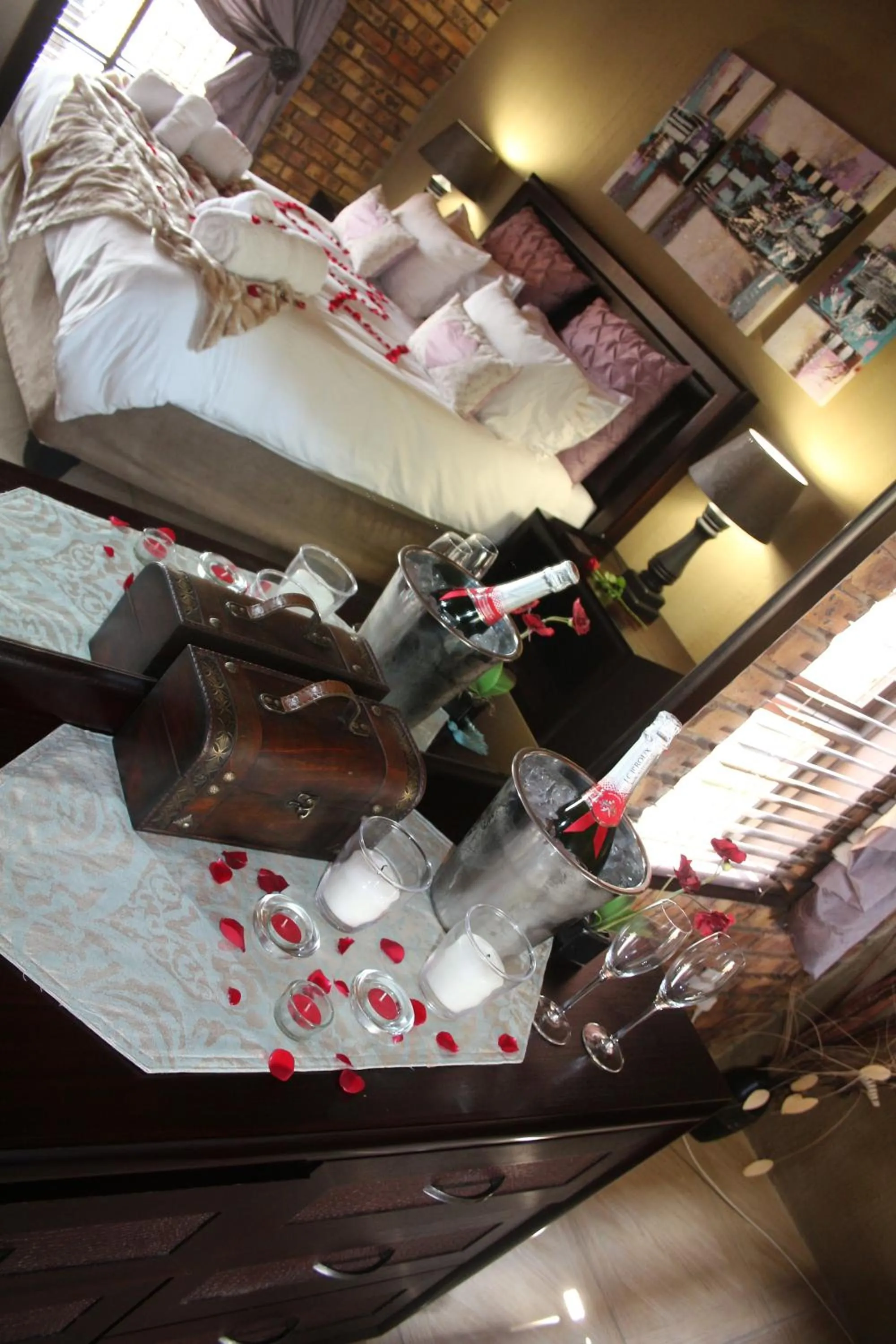 Bedroom, Bed in Belle Vue Guesthouse