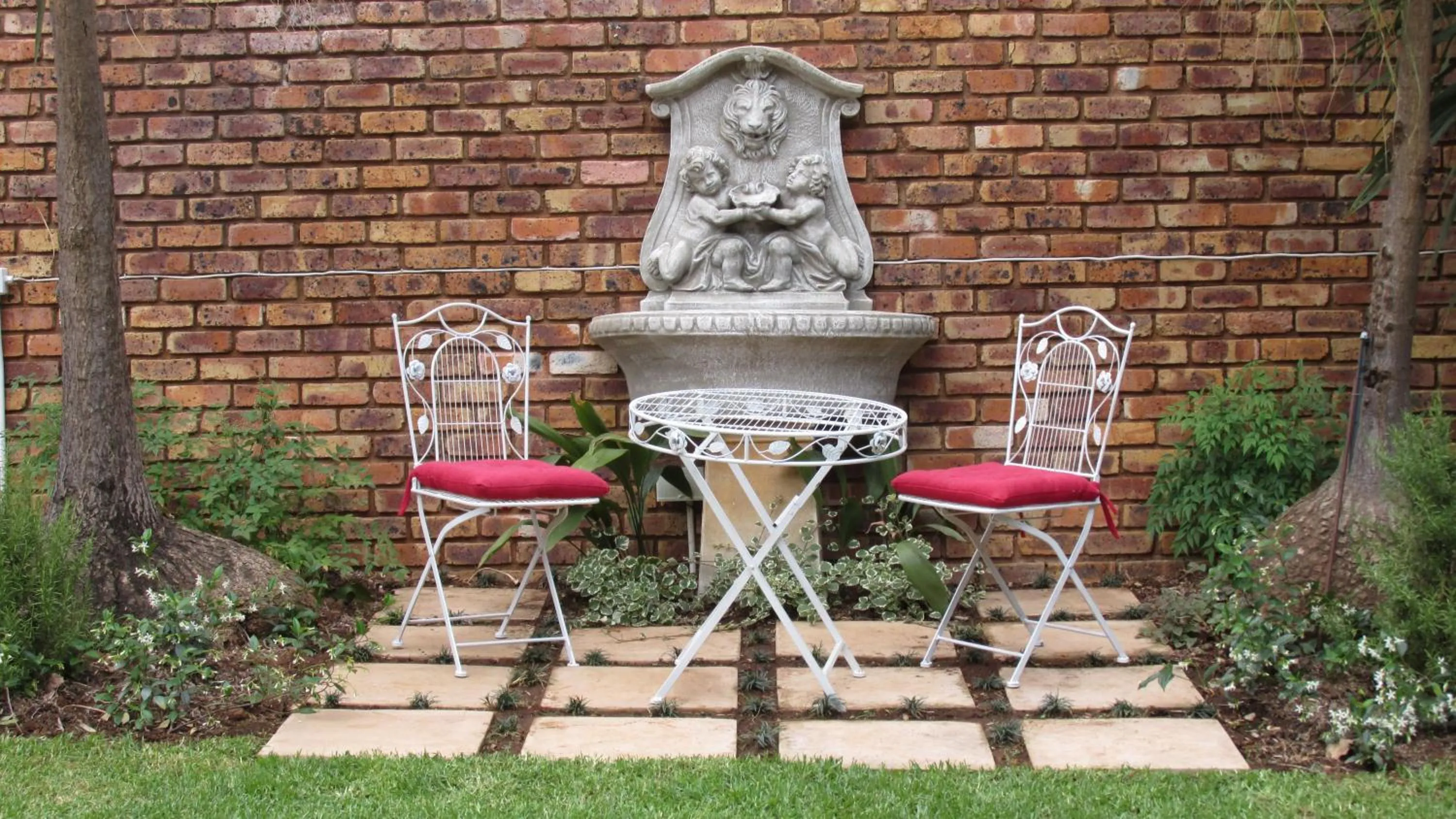 Garden in Belle Vue Guesthouse