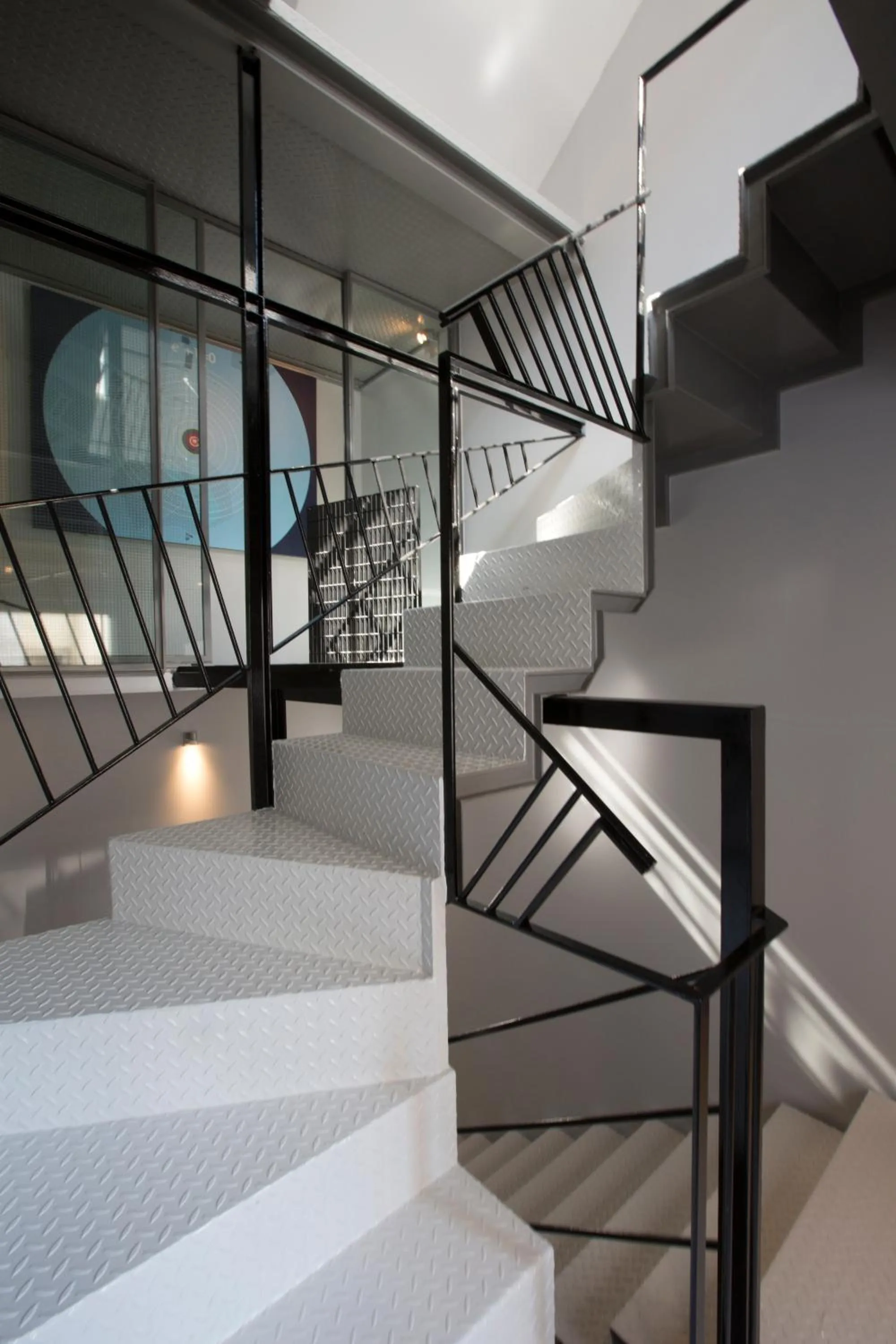 Area and facilities in Pi Athens