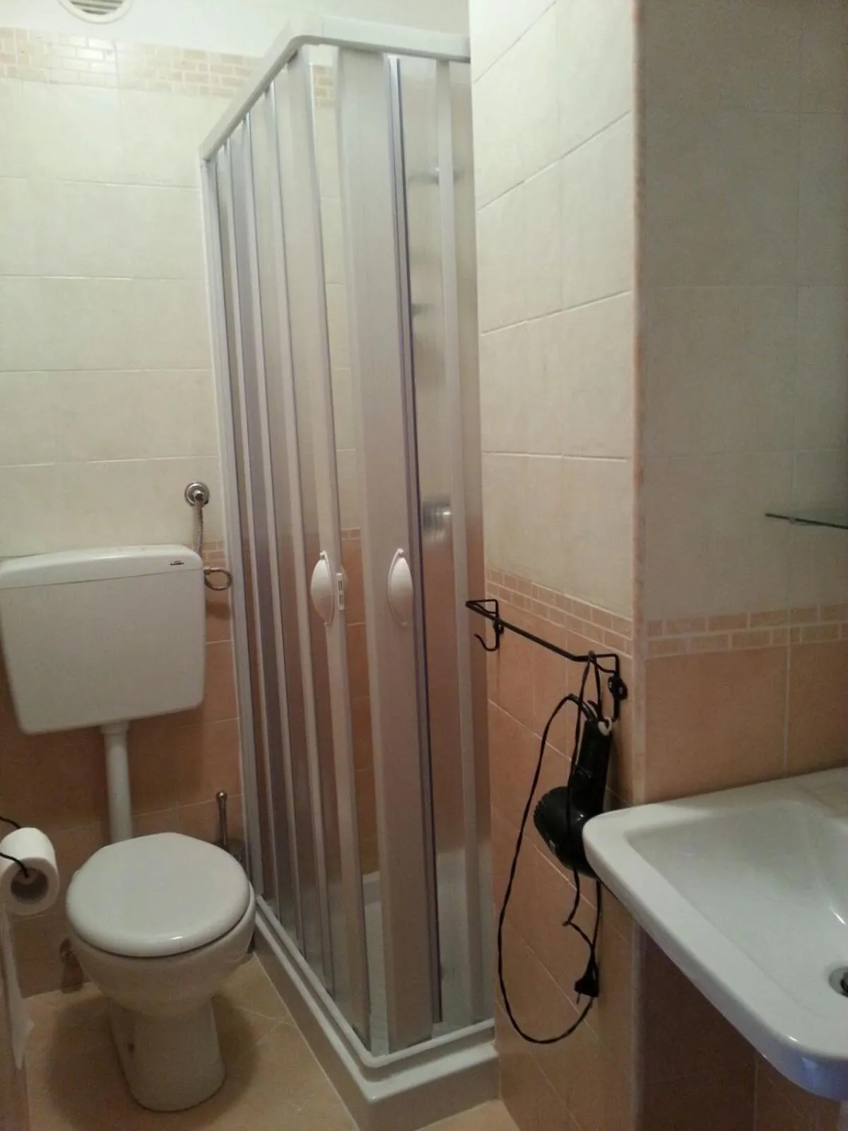 Photo of the whole room in La Sorgente B&B