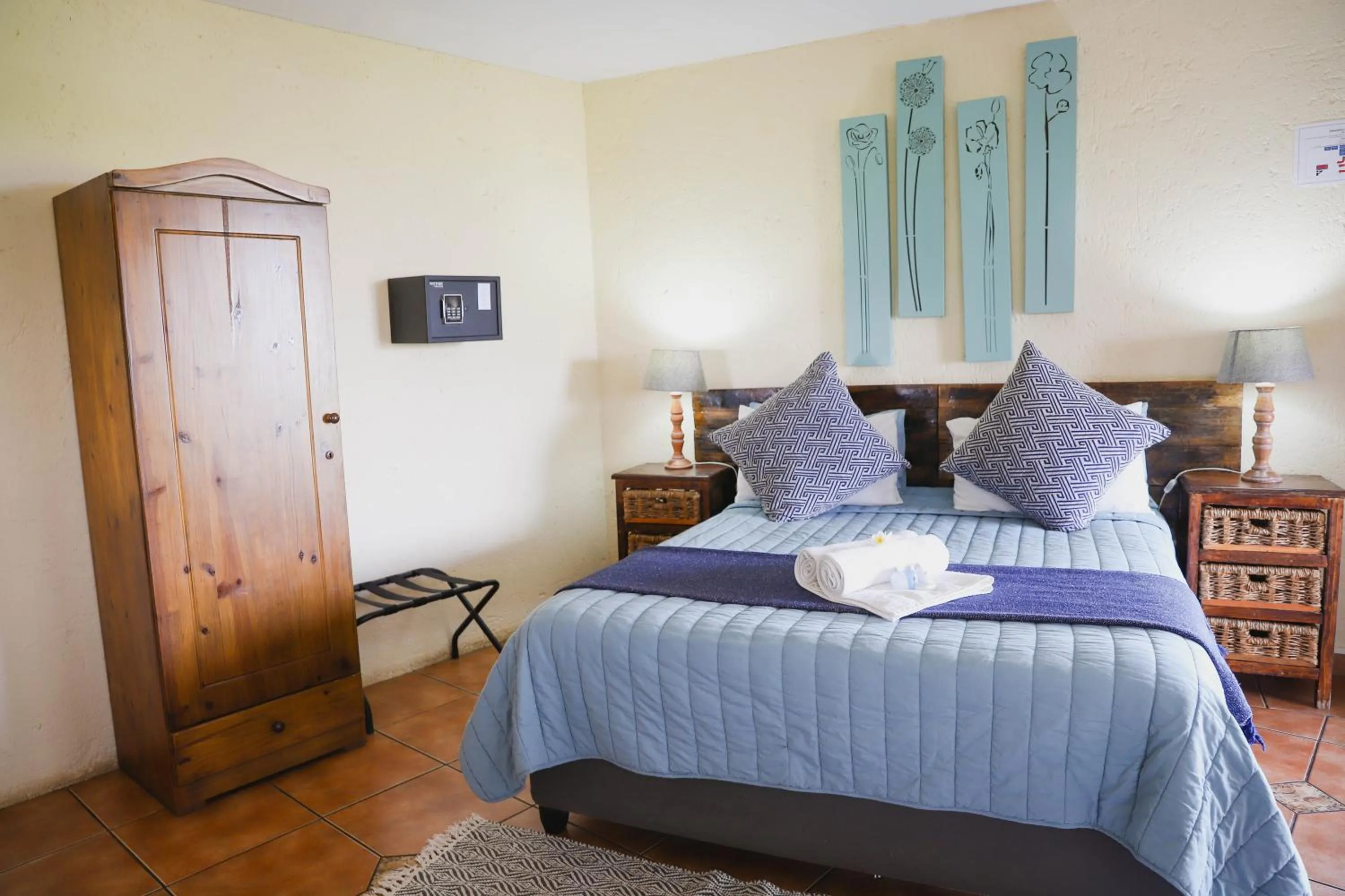 Bed in Maroela Guest Lodge