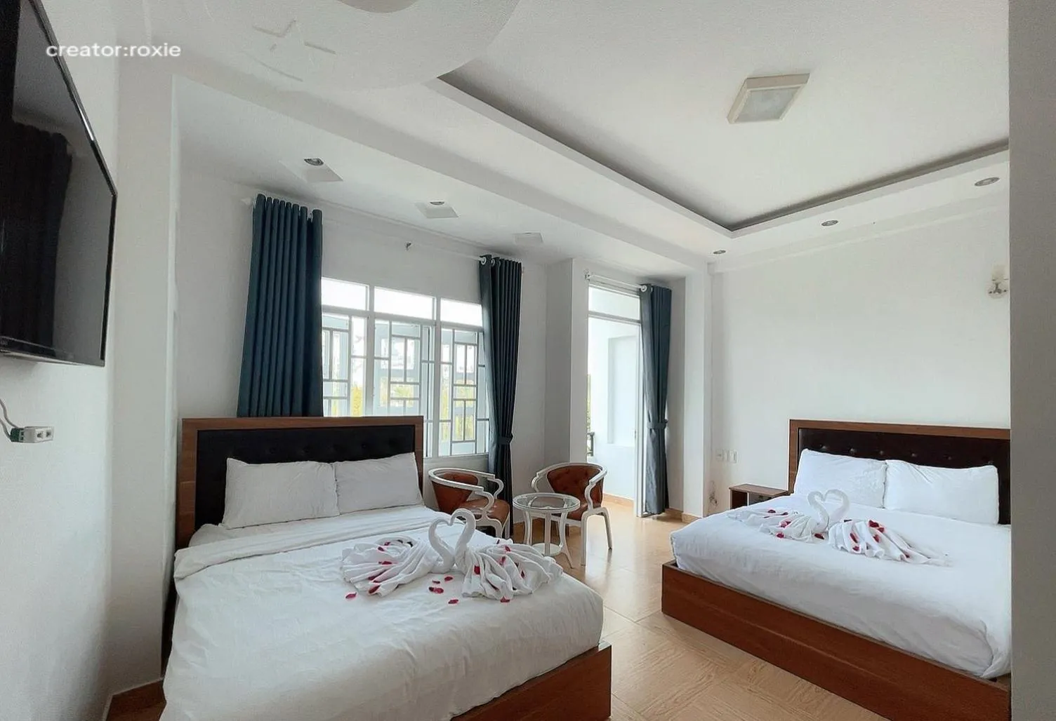 Bed in Phuong Vy Hotel