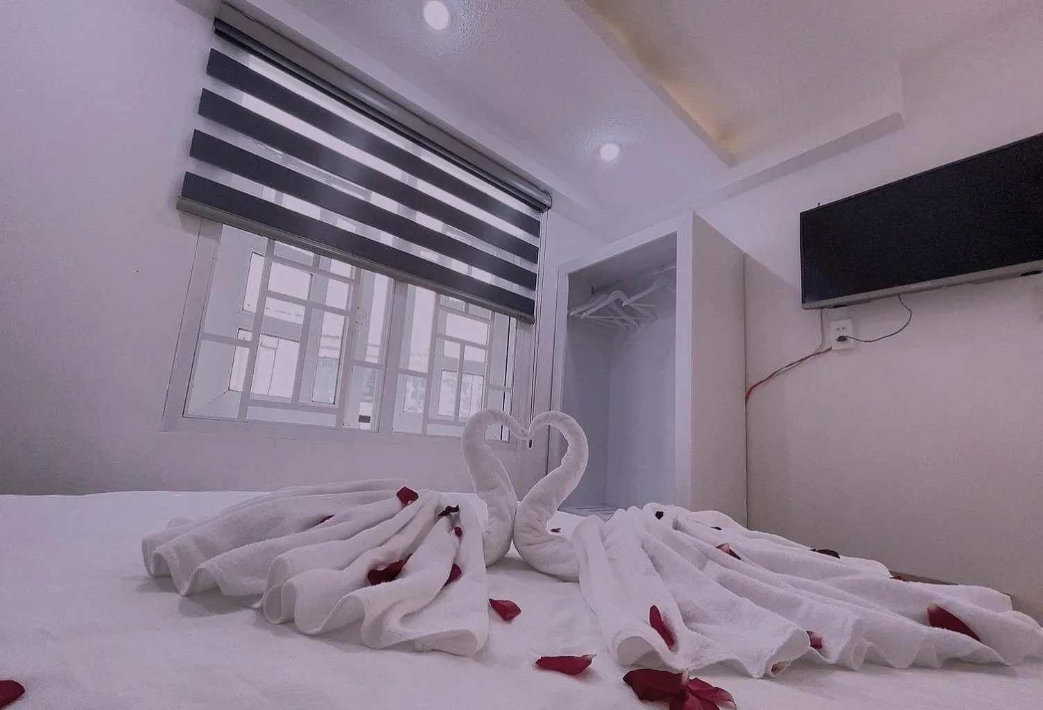 Bed in Phuong Vy Hotel