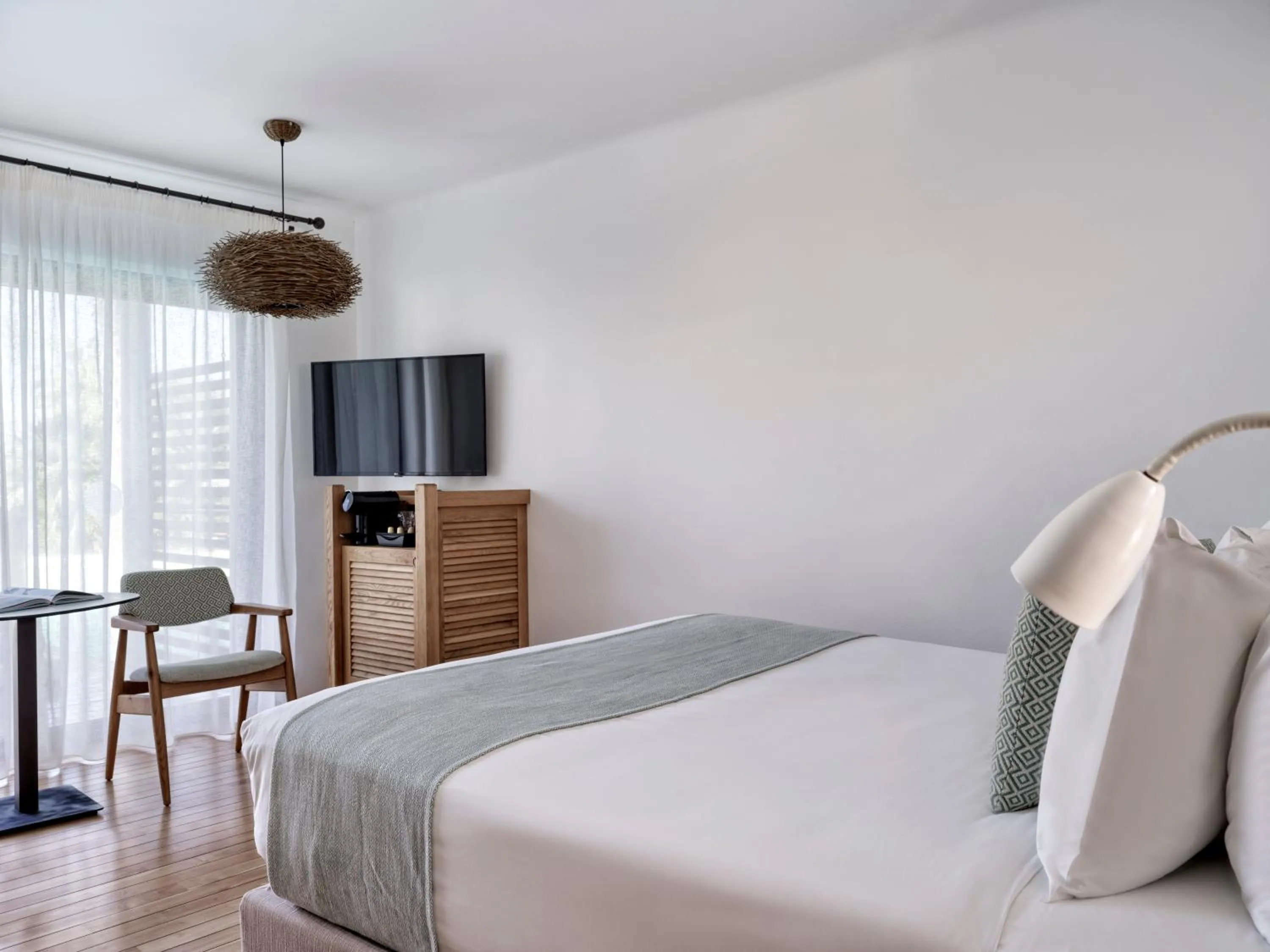 Bed in Stella Island Luxury Resort & Spa (Adults Only)