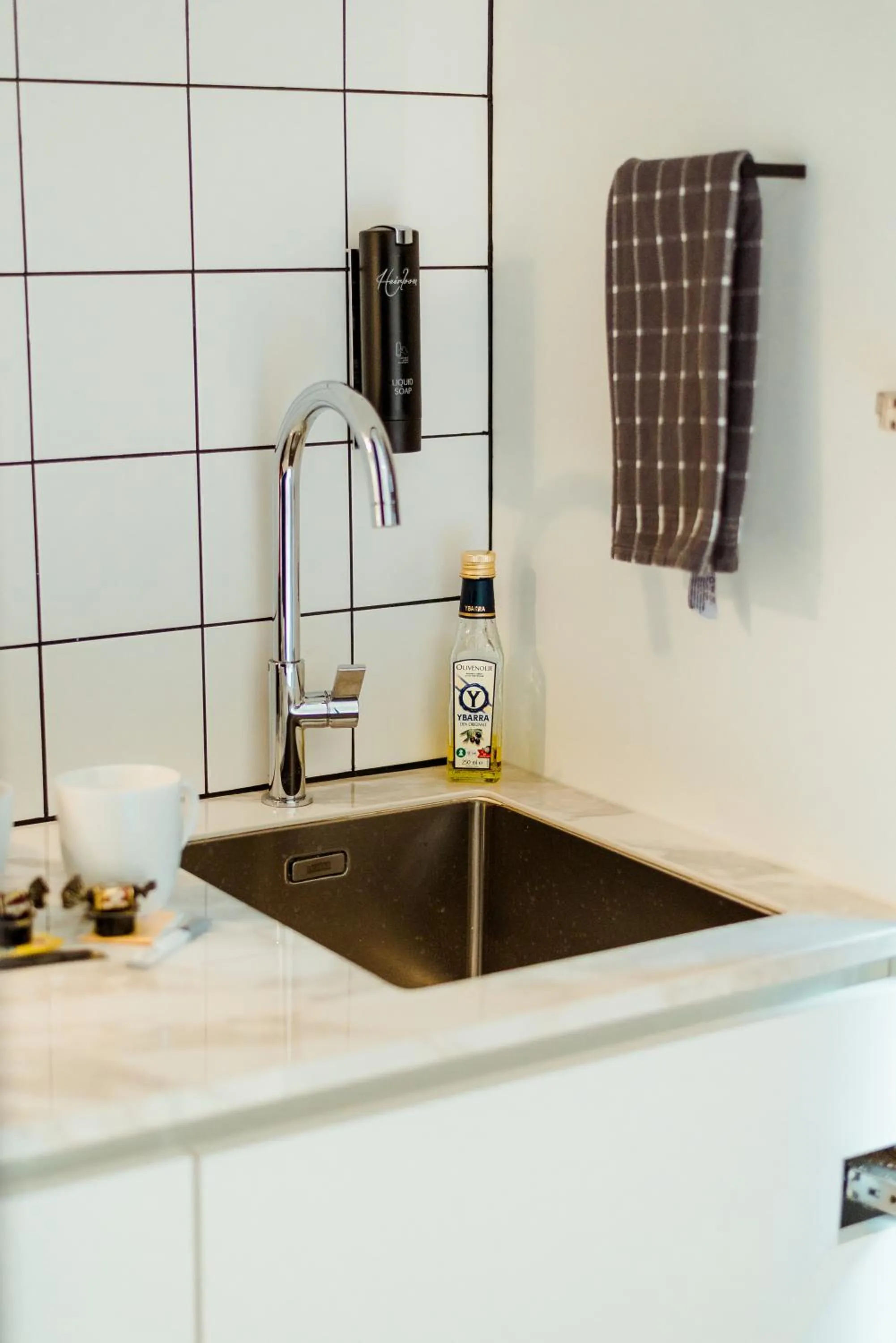 Coffee/tea facilities in The House of Edward by Domani Hotels