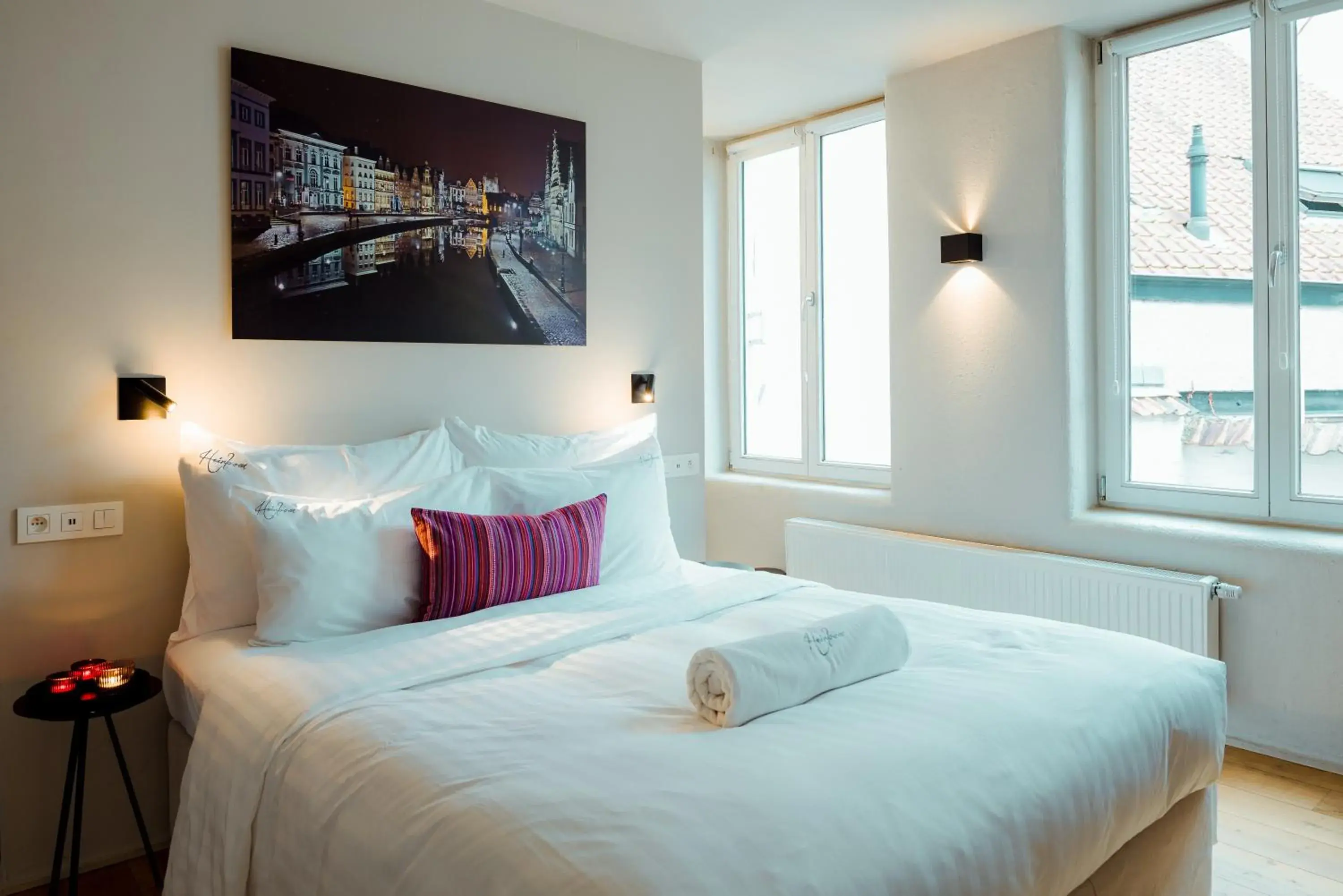 Bed in The House of Edward by Domani Hotels Bed in The House of Edward by Domani Hotels