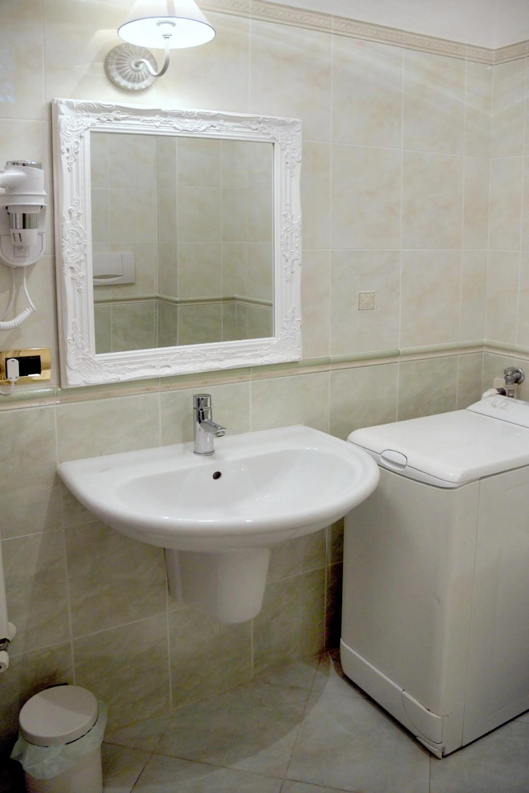 Bathroom in Luciano And Son