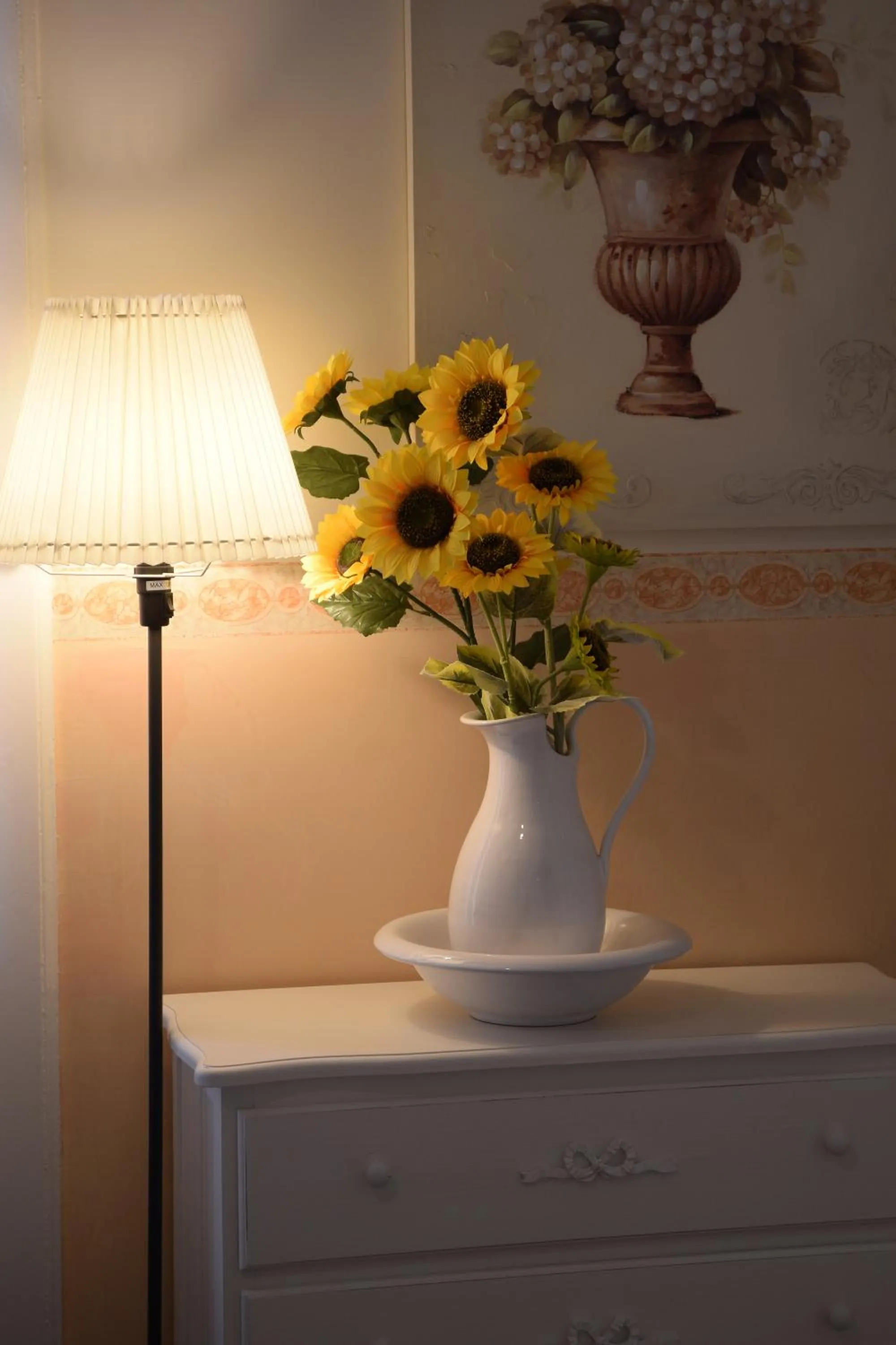 Decorative detail in Luciano And Son