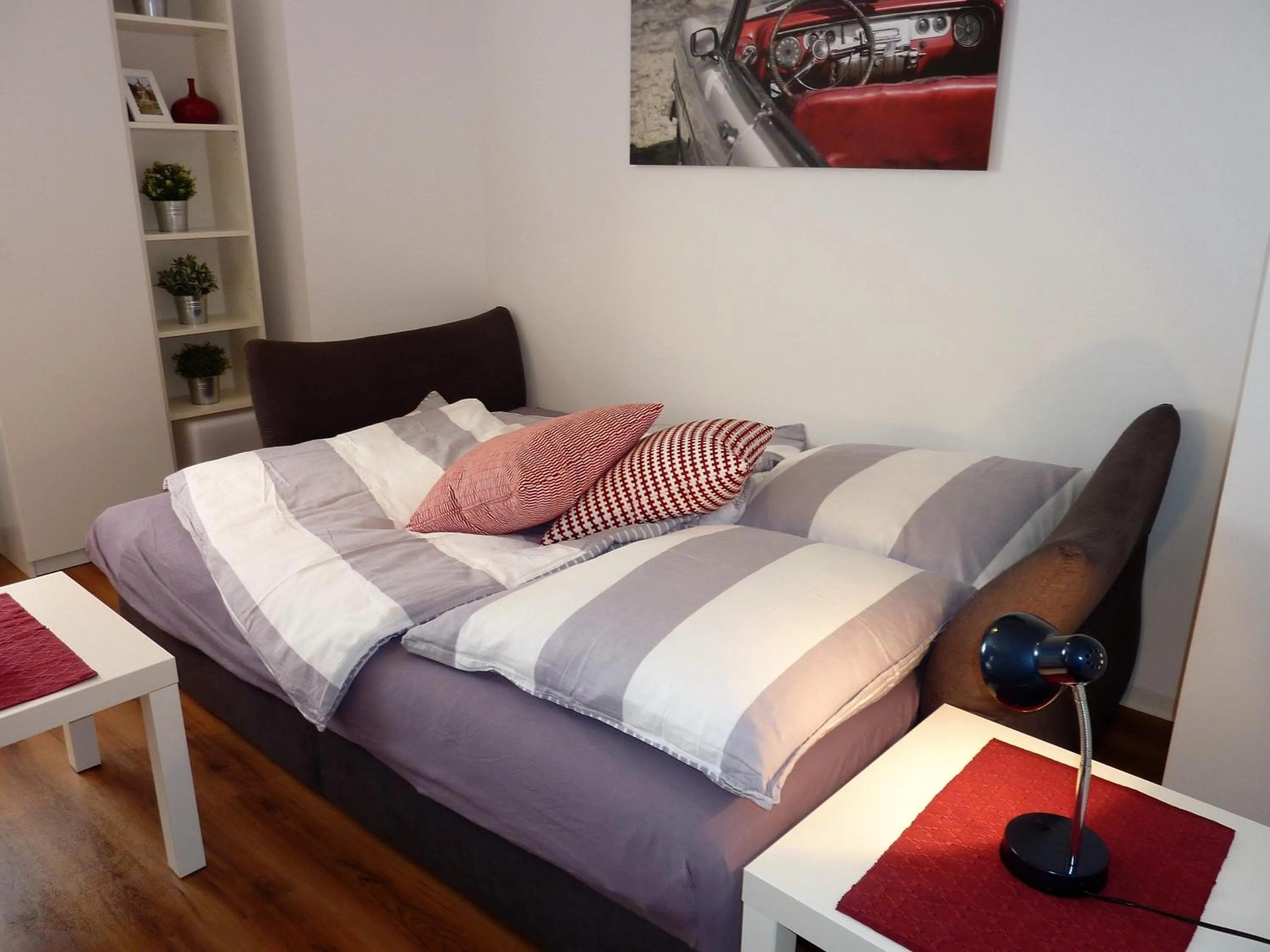 Living room, Bed in City Apartment Jena