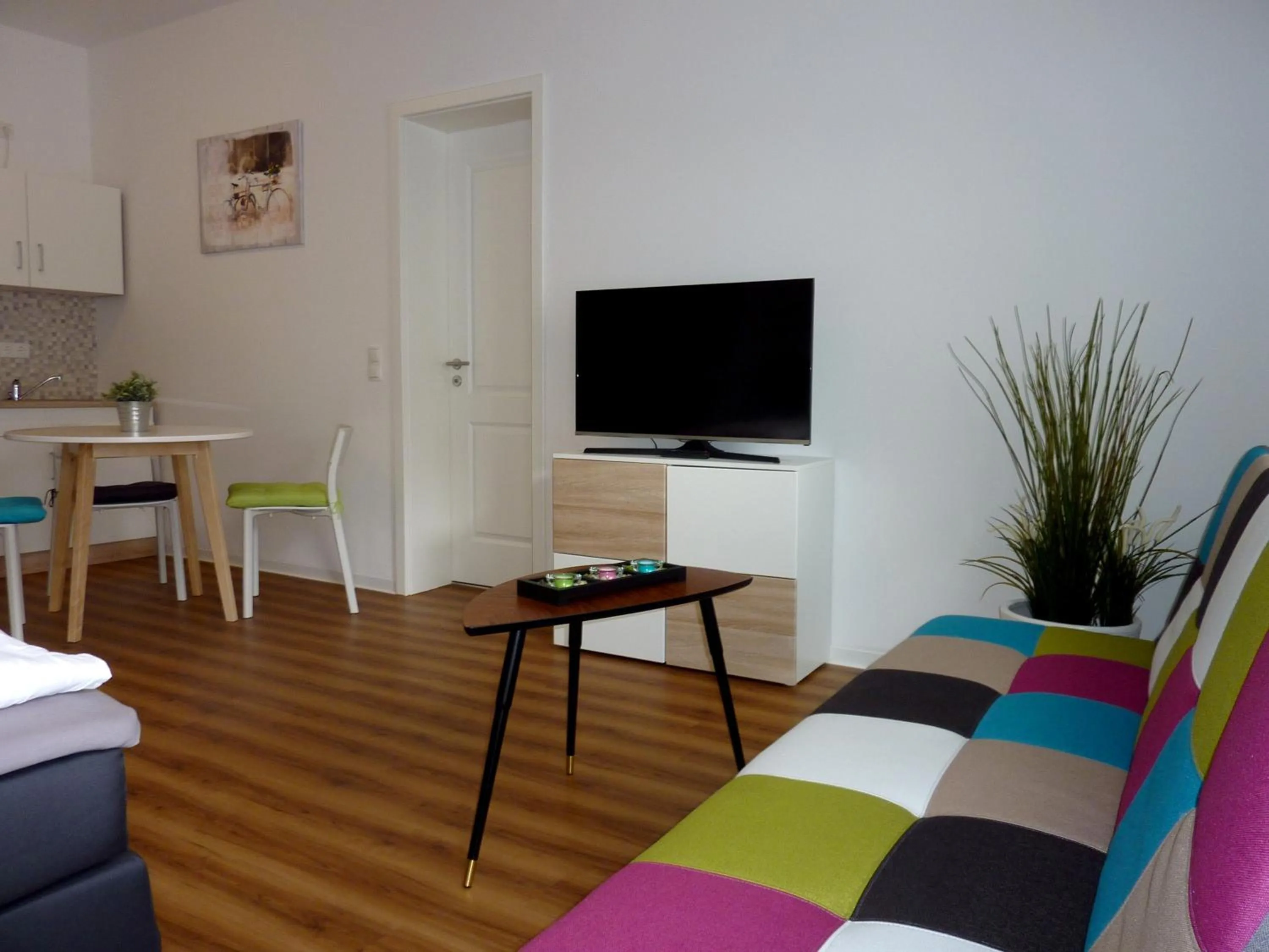 Photo of the whole room in City Apartment Jena